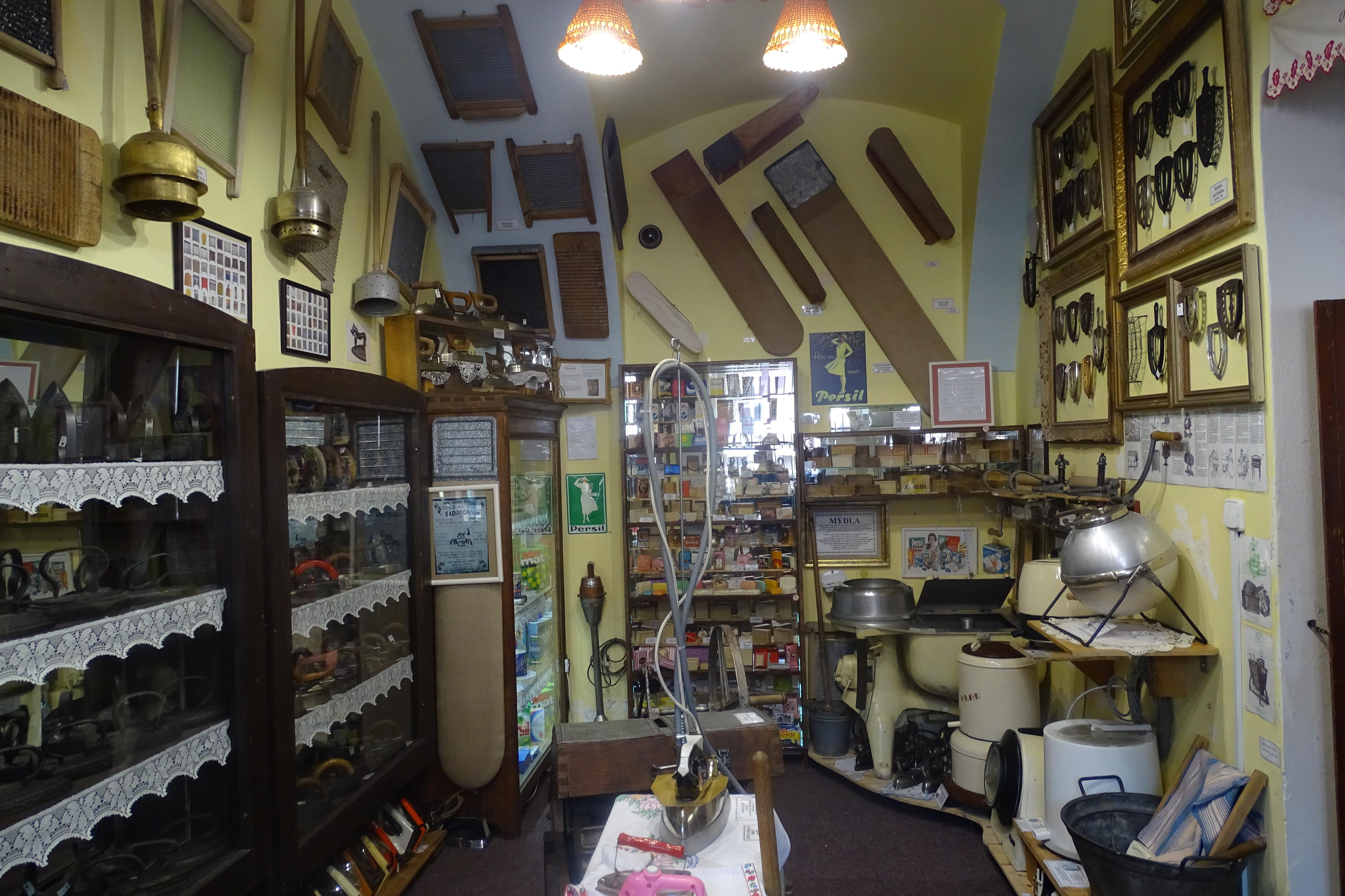 Rodinné muzeum žehlení a praní foto 5
