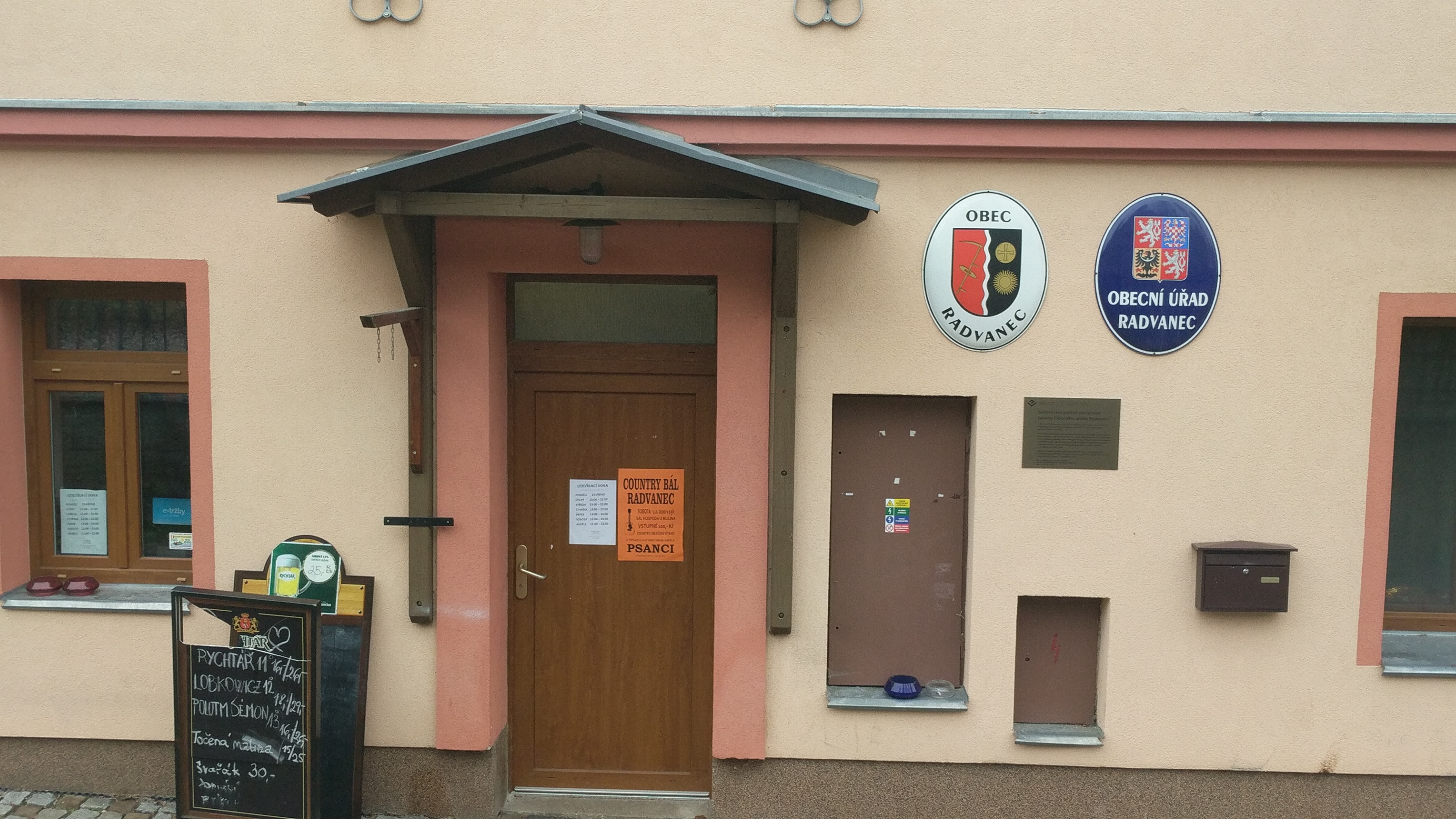 Radvanec - obecní úřad