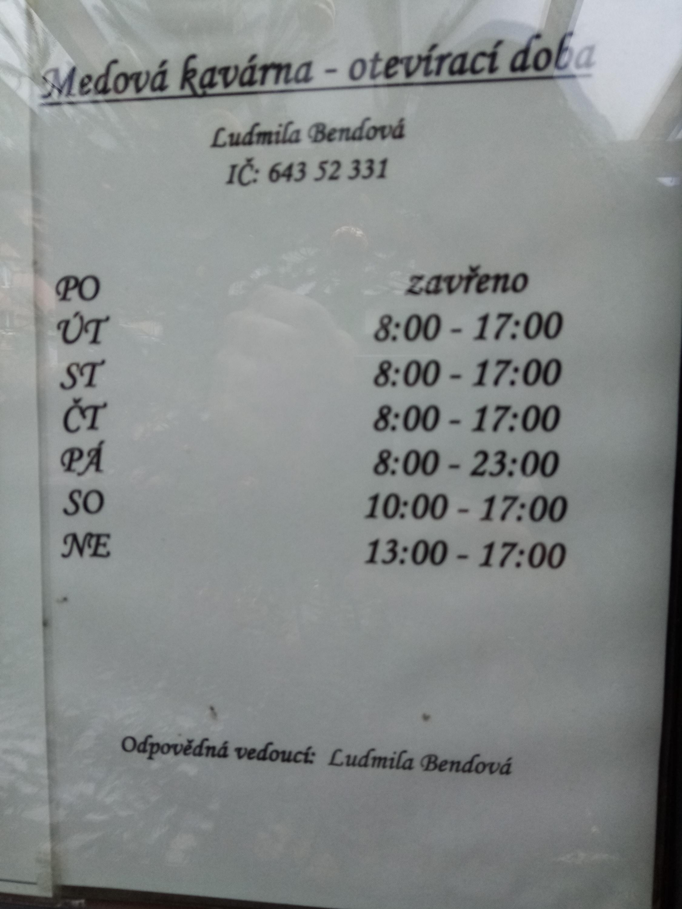 Medová kavárna foto 3