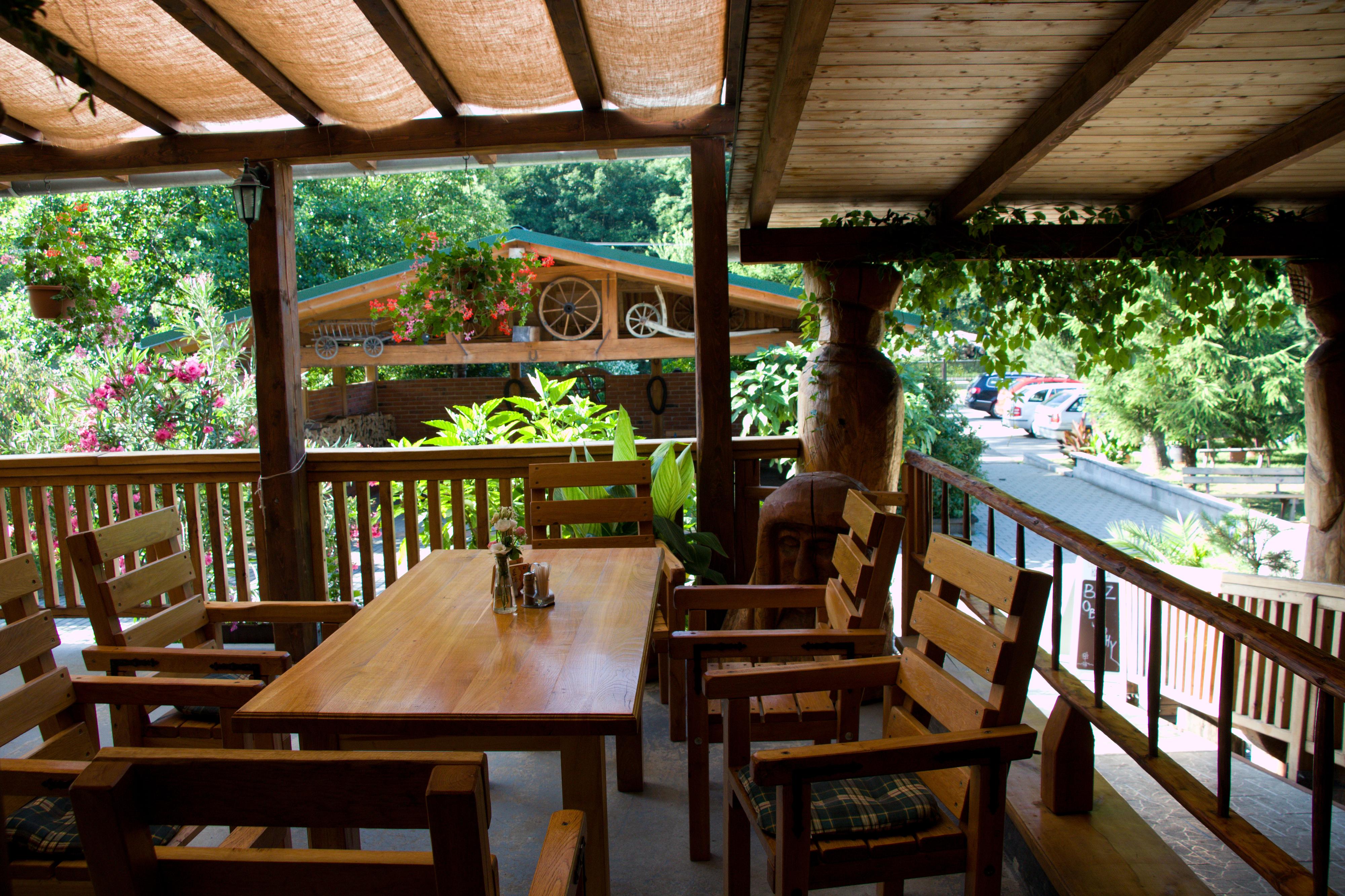 Restaurace Rekreační středisko Vápenky foto 2