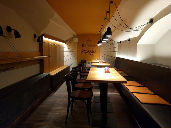Vortex pub foto 3