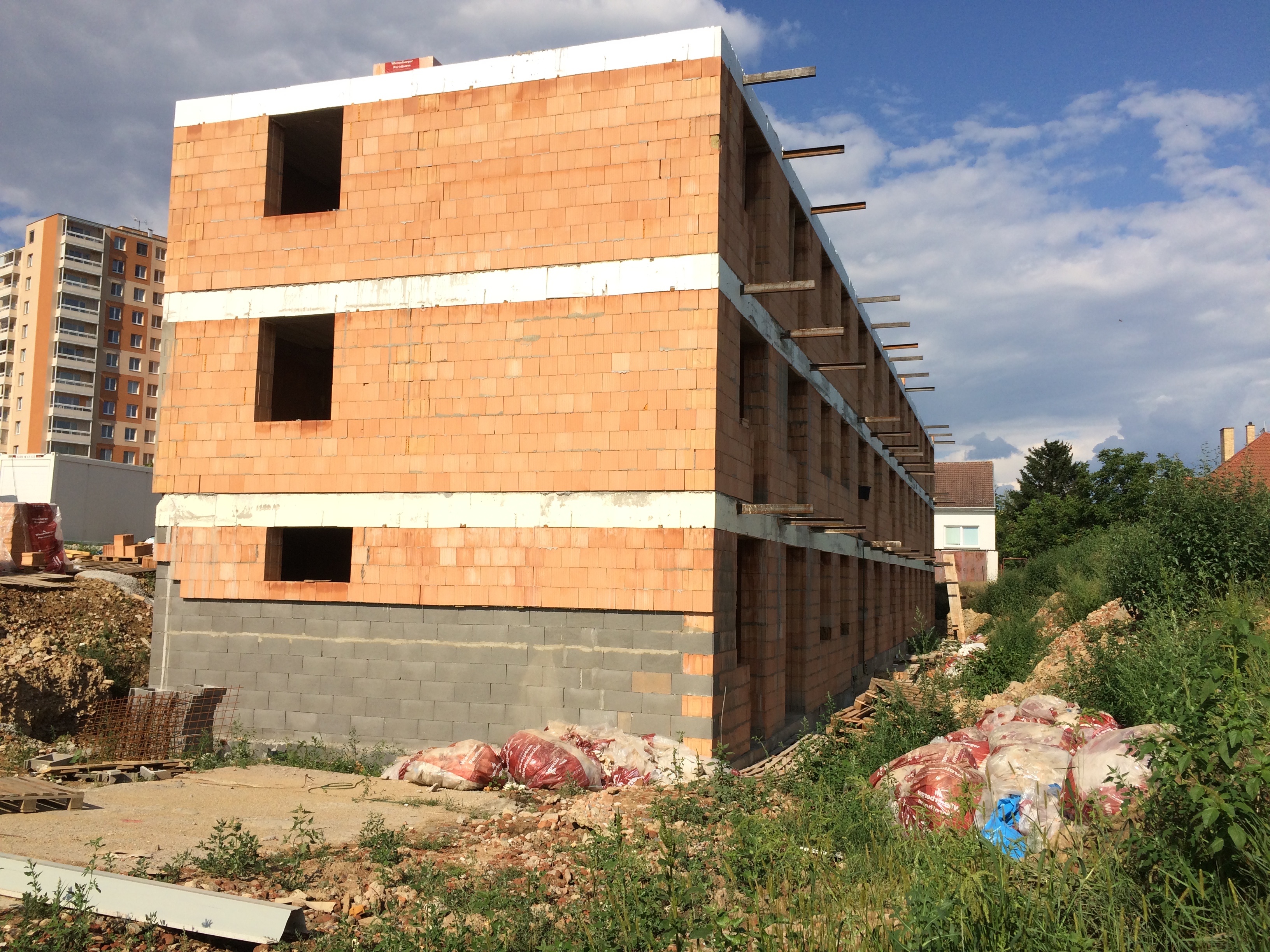 Byty Pražská foto 3