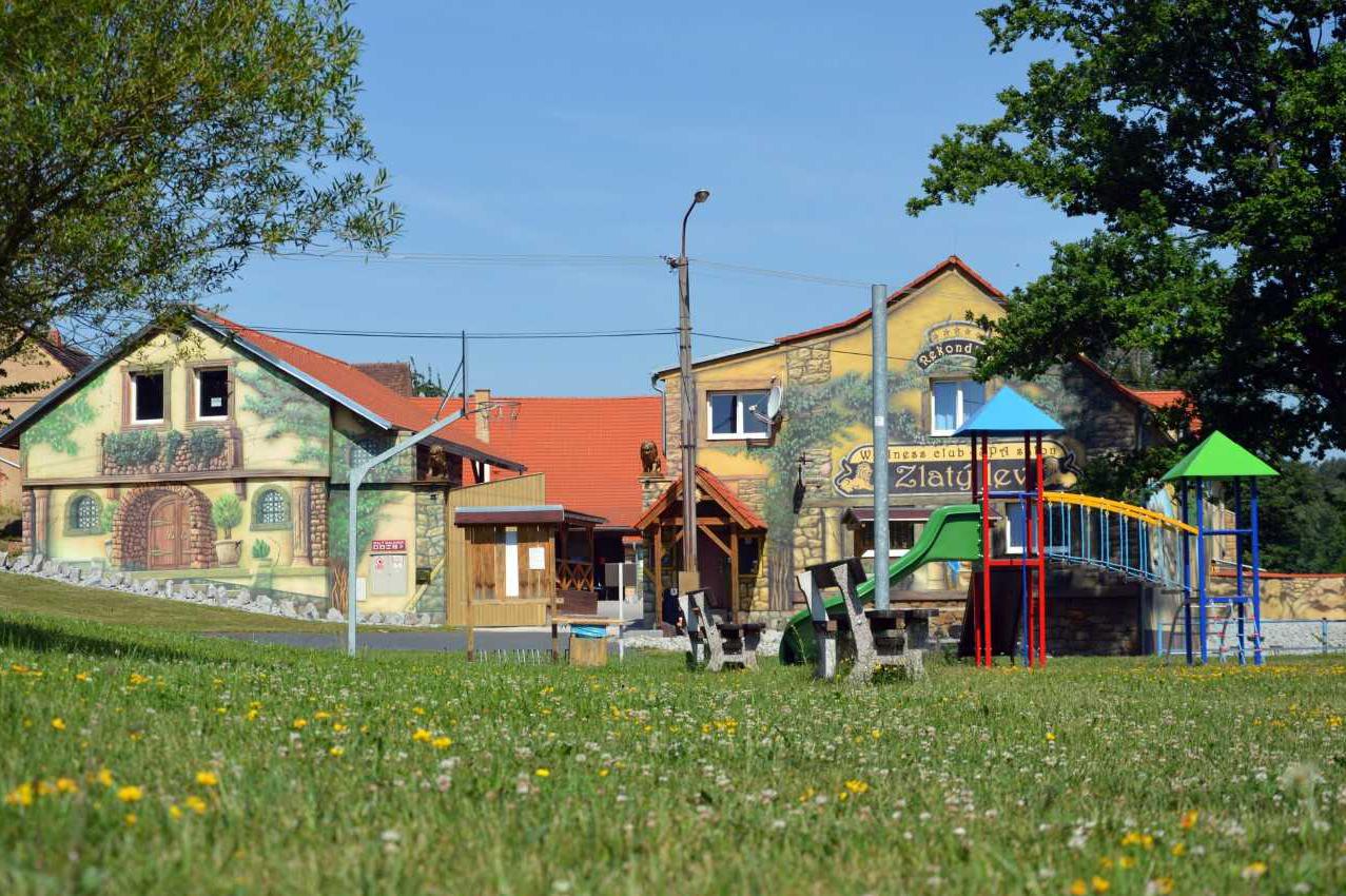 Wellness club Zlatý Lev foto 1