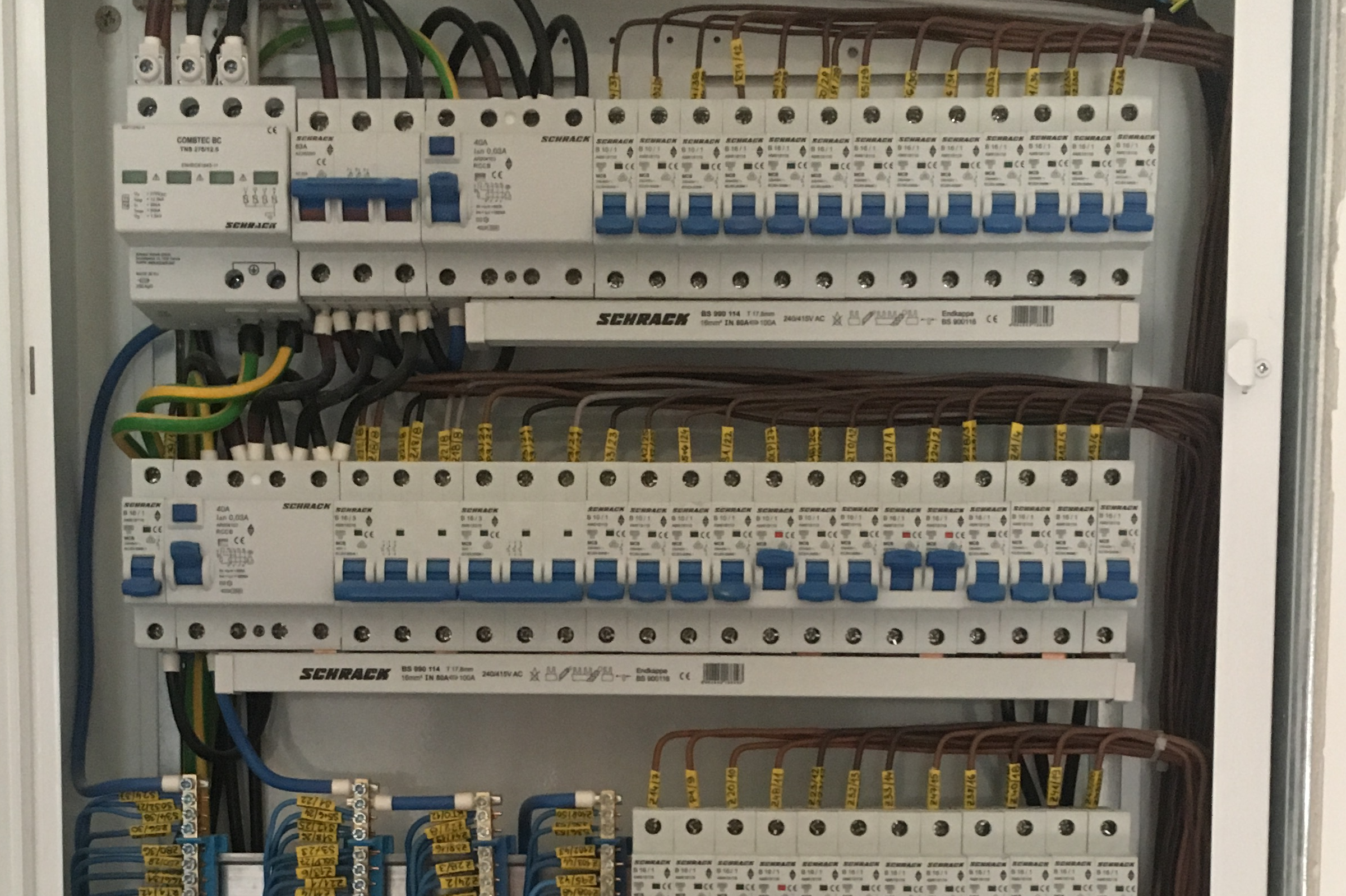 elektrikář - folprecht.eu