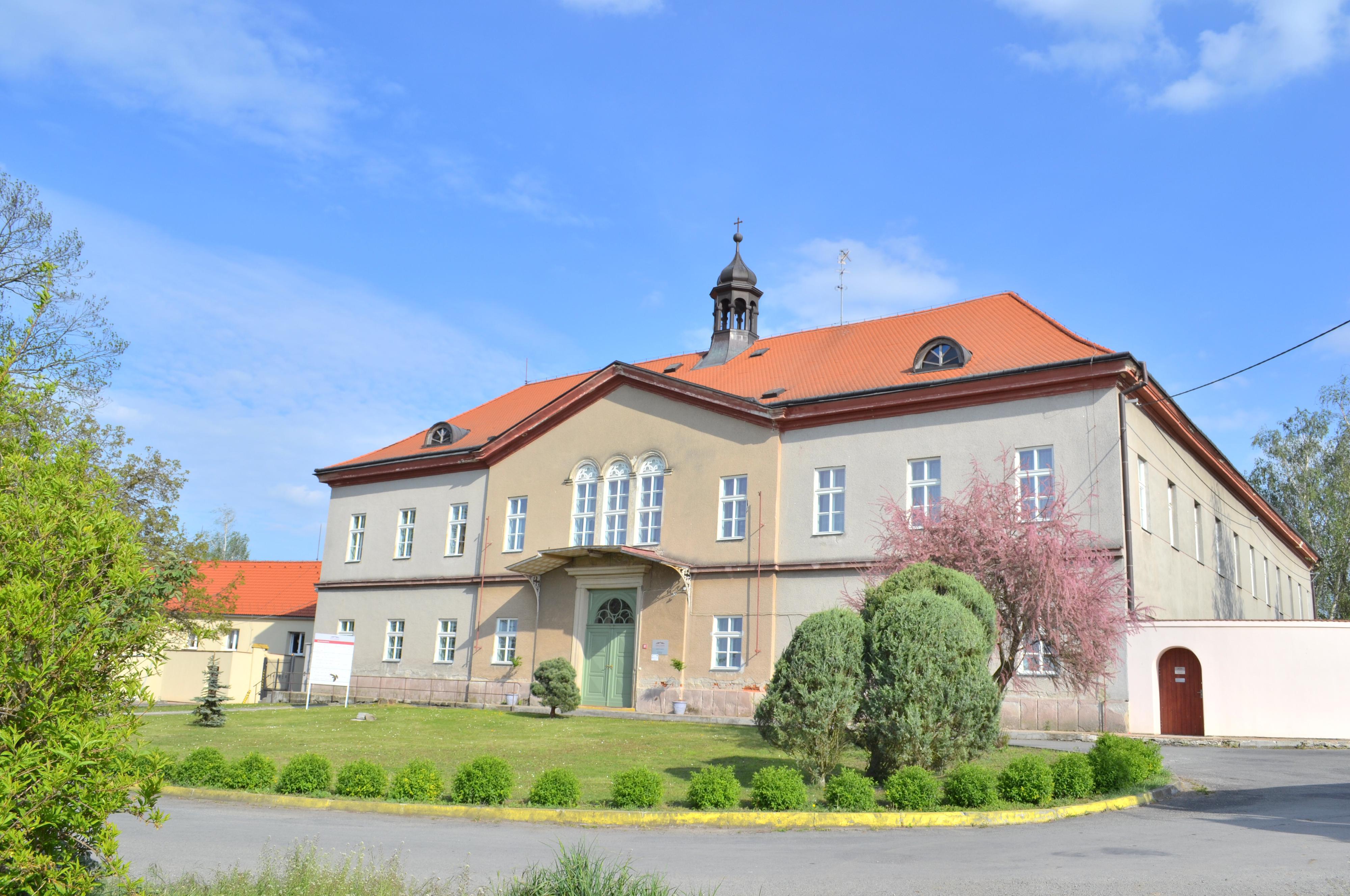 Domov u rybníka Víceměřice