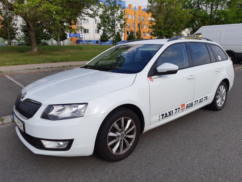 TAXI 77 foto 3