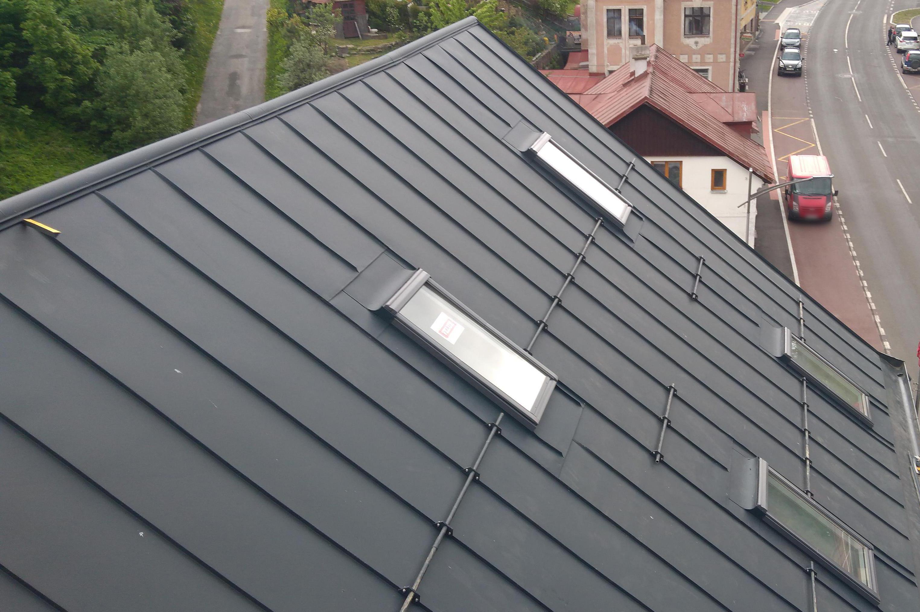 Střechy Chlebo a spol.