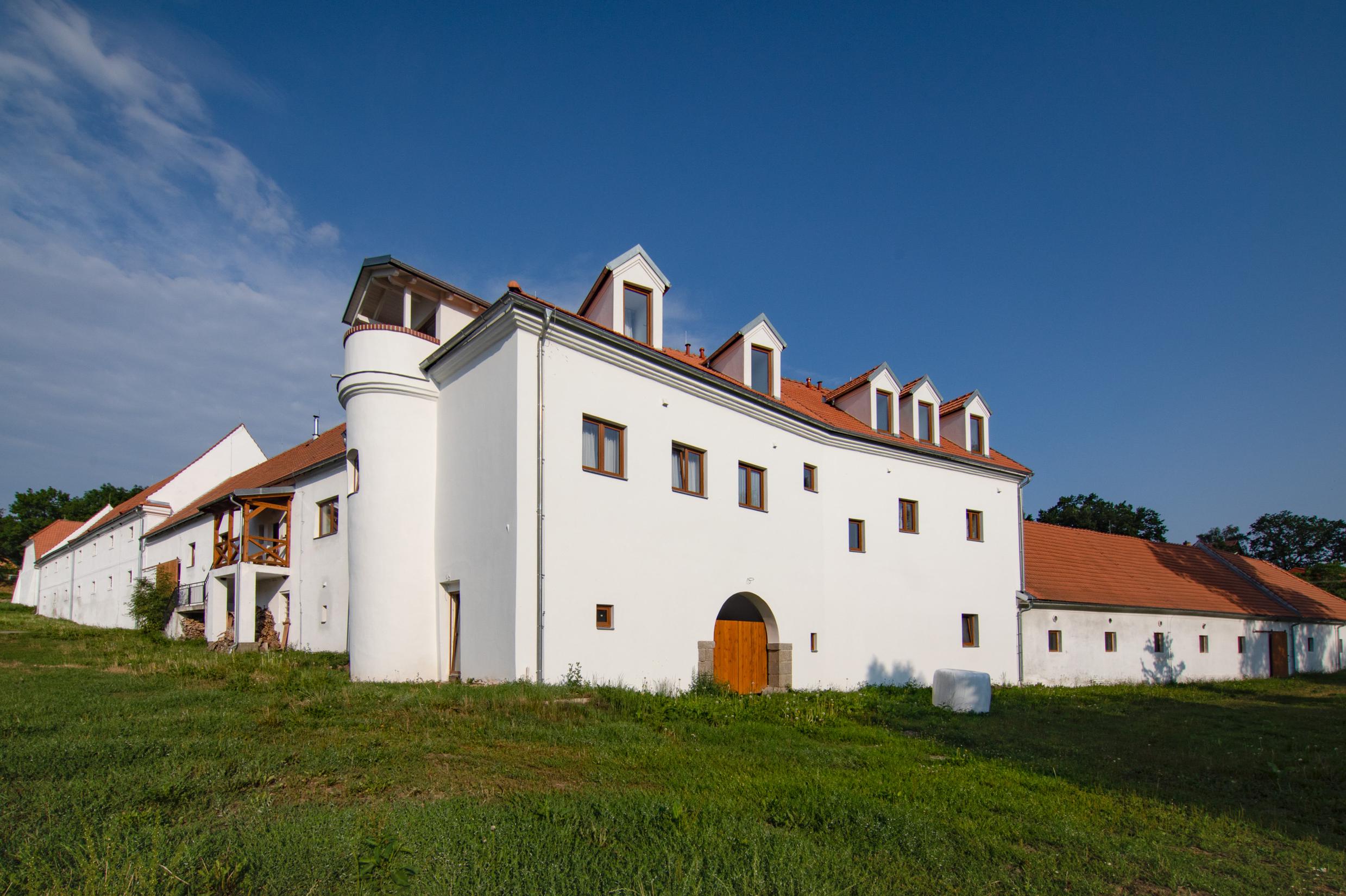 Residence Tvrz Skočice