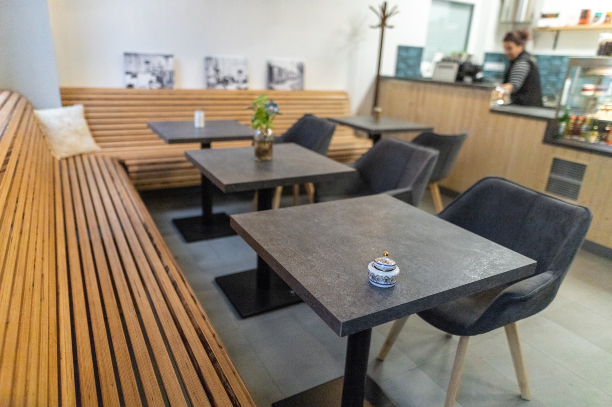 Café KÖNIG - prádelna foto 4