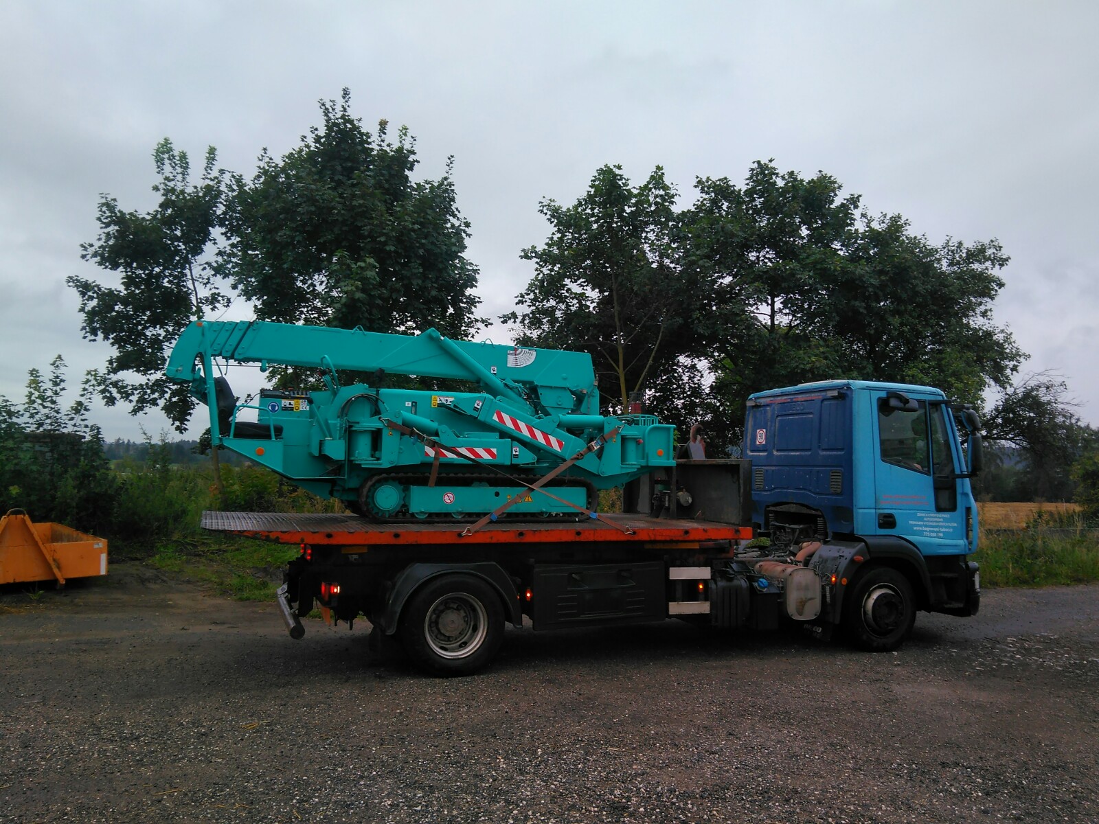 Pronájem manipulační techniky - Otakar Brožek foto 2