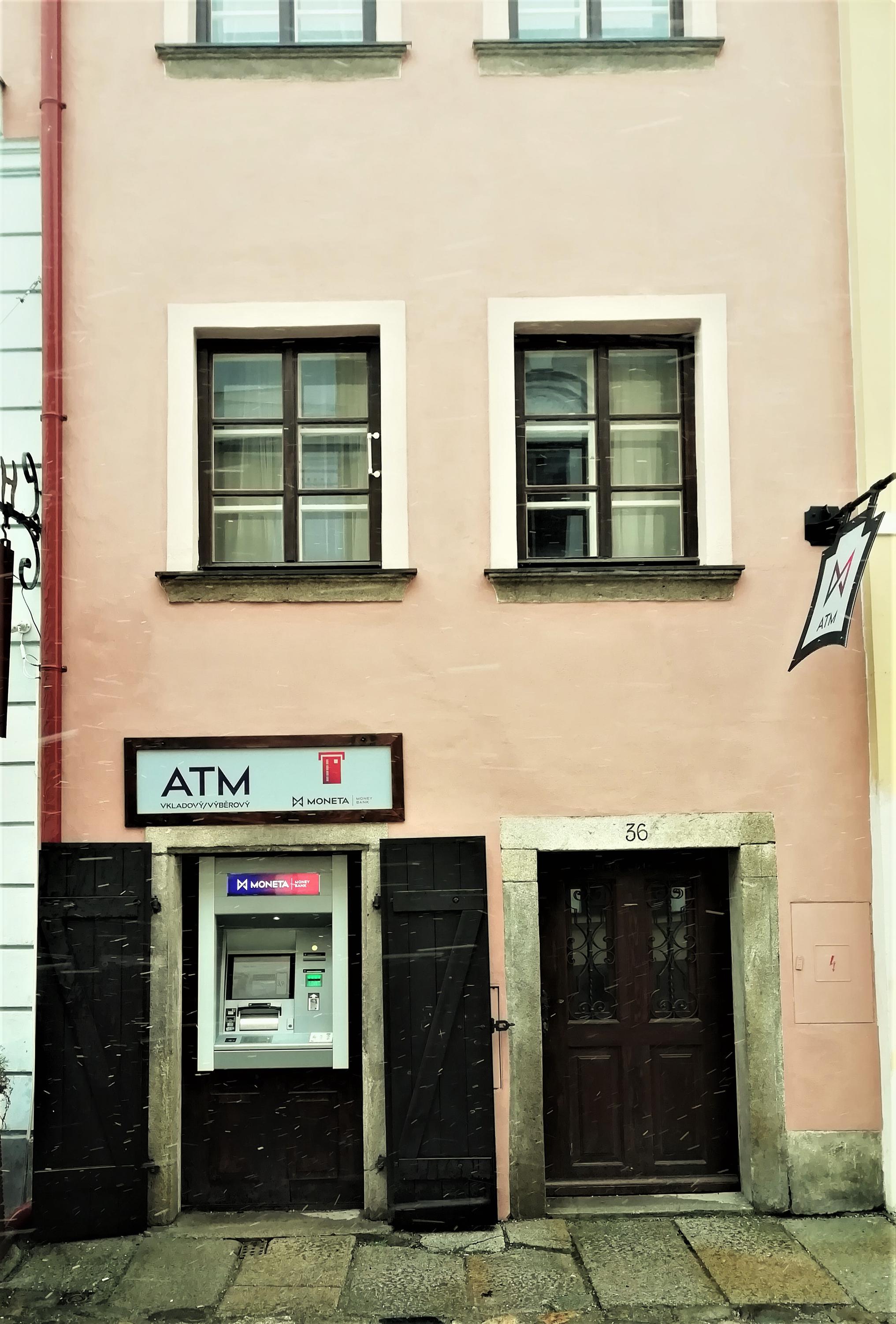 Bankomat MONETA Money Bank vkladový foto 2