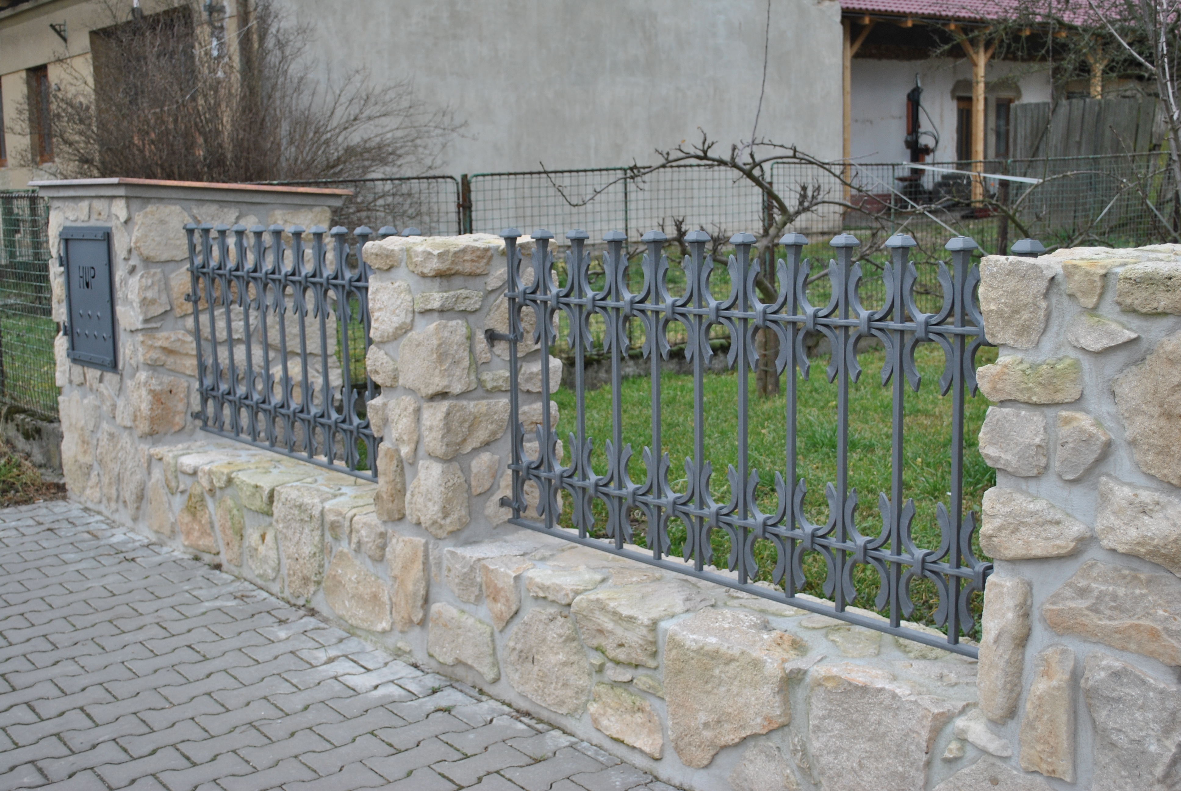 Umělecké kovářství Továrek Pavel foto 2