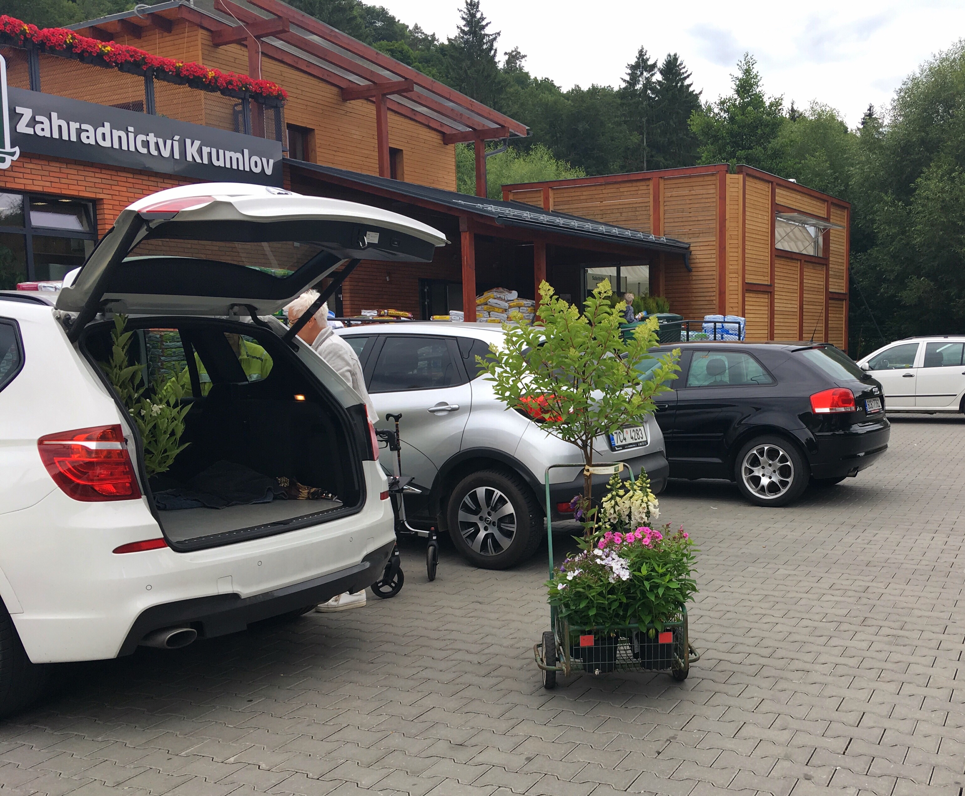 ZAHRADNICTVÍ KRUMLOV, s.r.o. foto 2