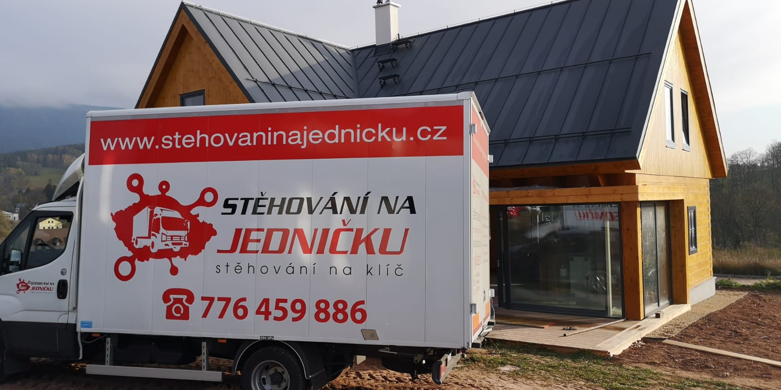 STĚHOVÁNÍ NA JEDNIČKU foto 2