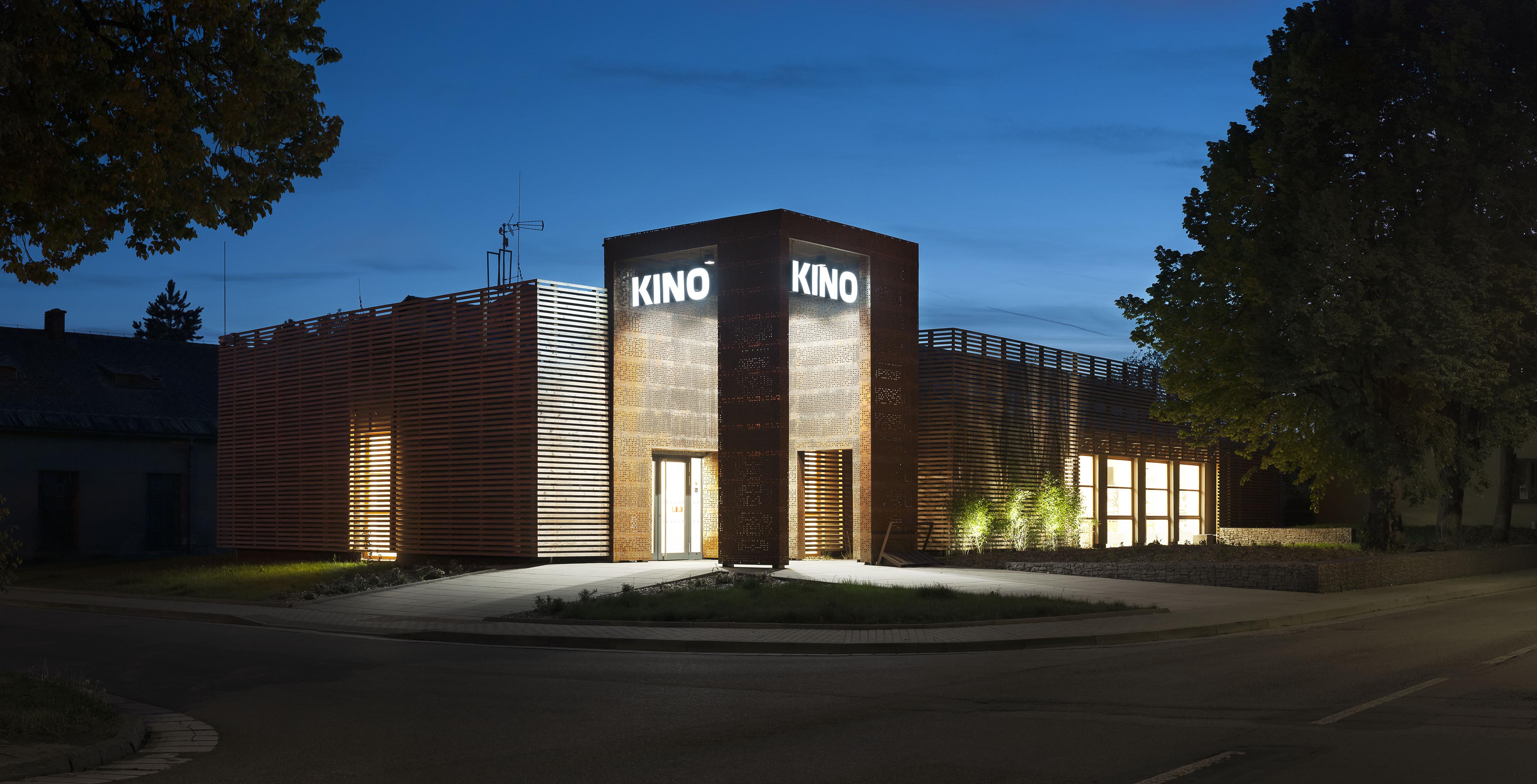 Kino Lomnice nad Popelkou foto 2