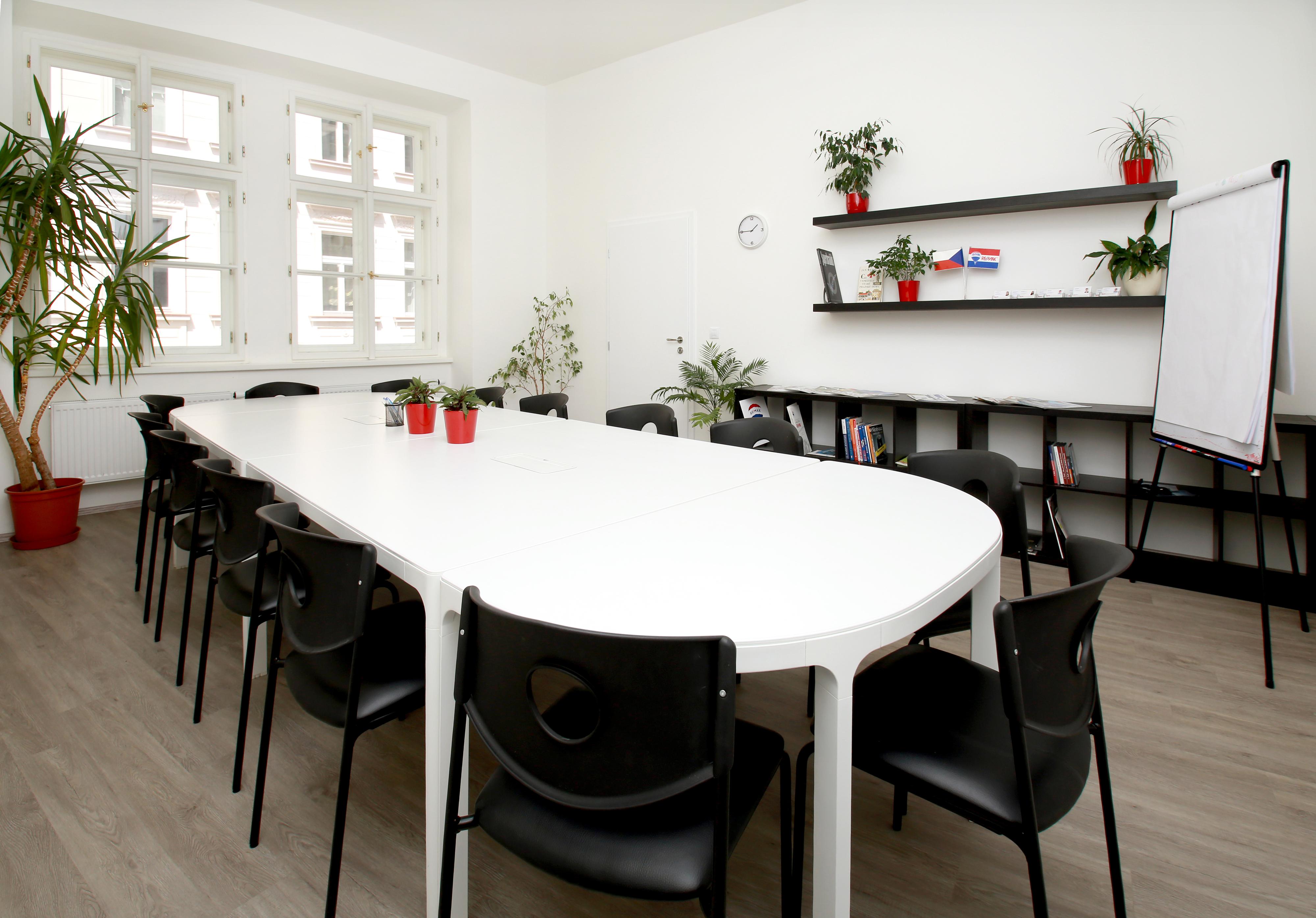 Rudolf Vaněk - realitní makléř RE/MAX foto 2