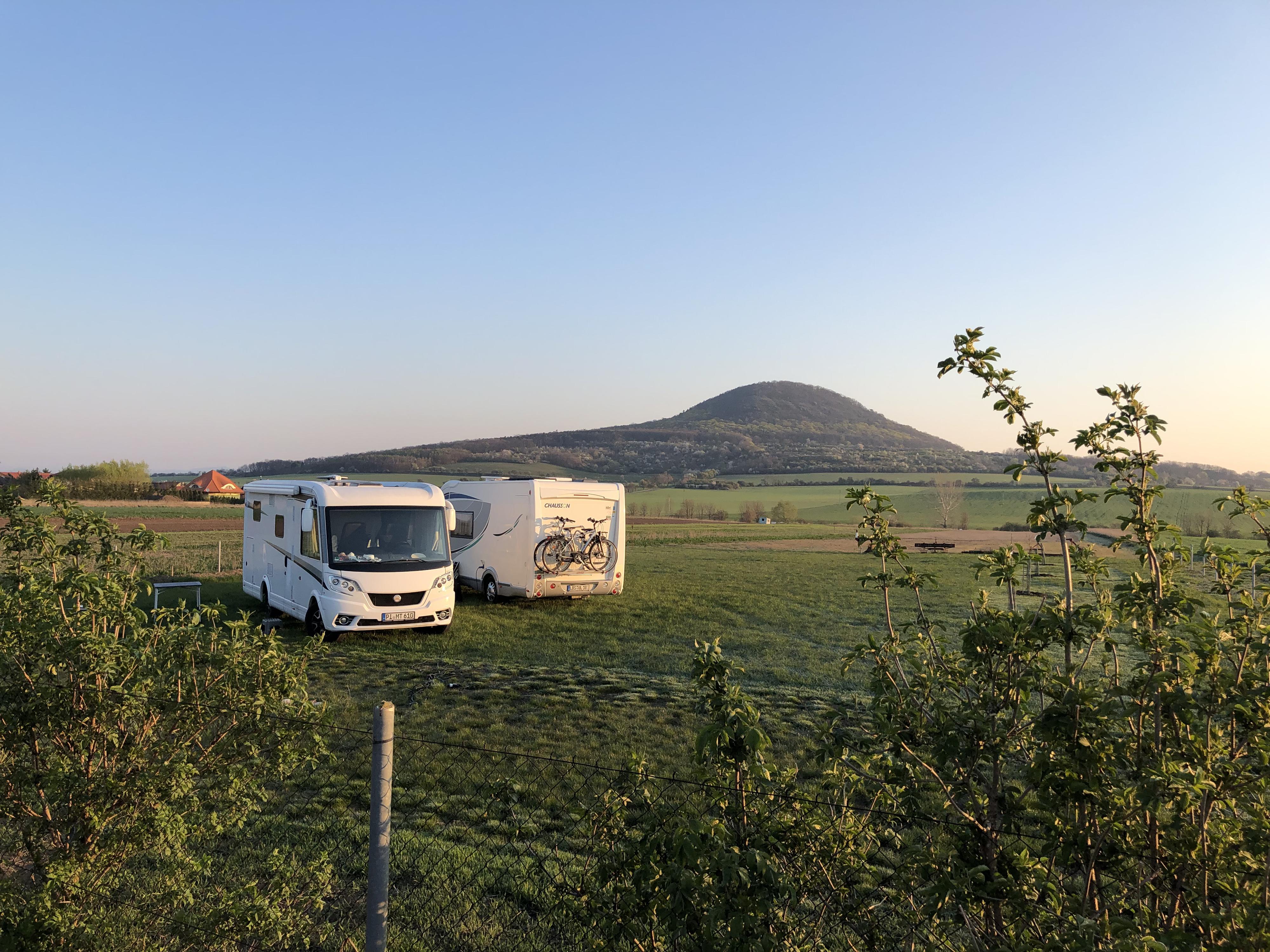 Stellplatz-Říp foto 5