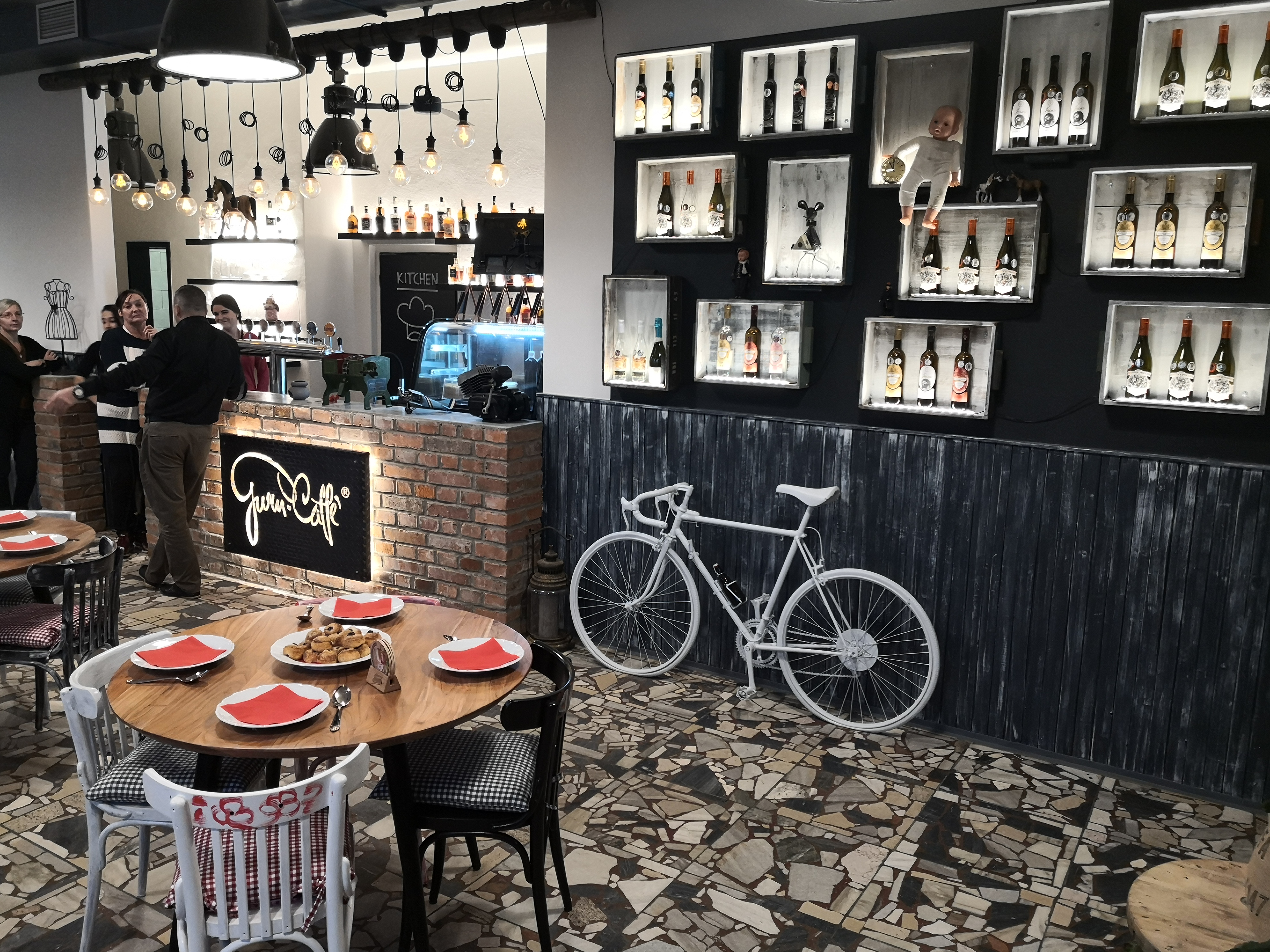 Guru-Caffè pizzeria & ristorante foto 3