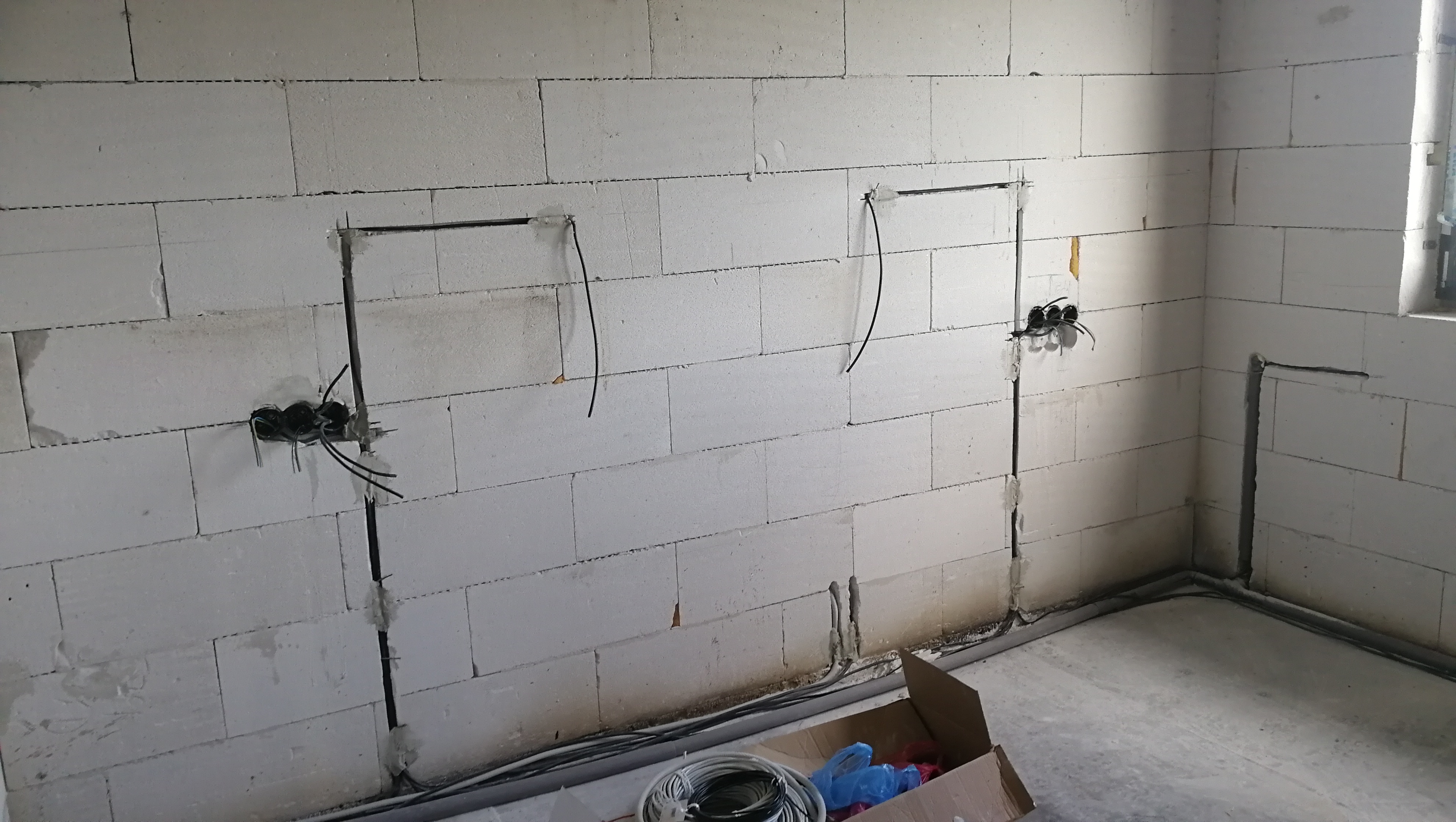 Elektrikář Pavel Pěnička foto 2