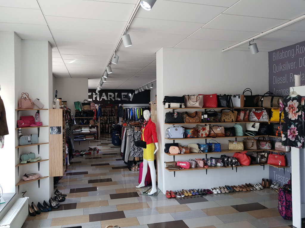 CHARLEY –  outlet foto 3