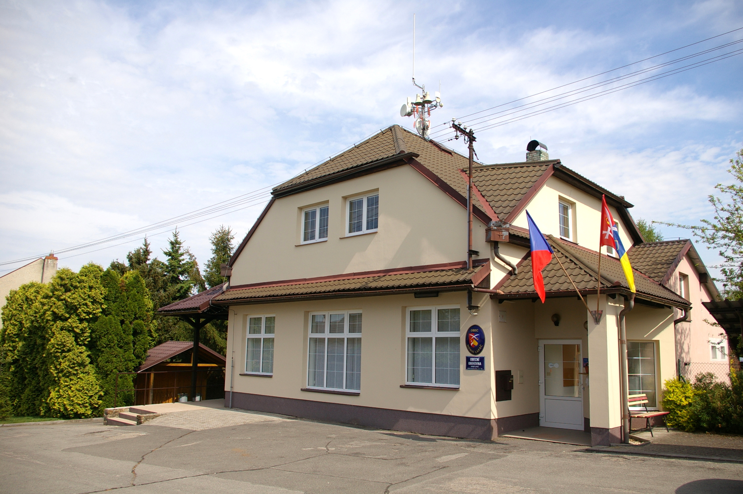 Horní Lapač - obecní úřad