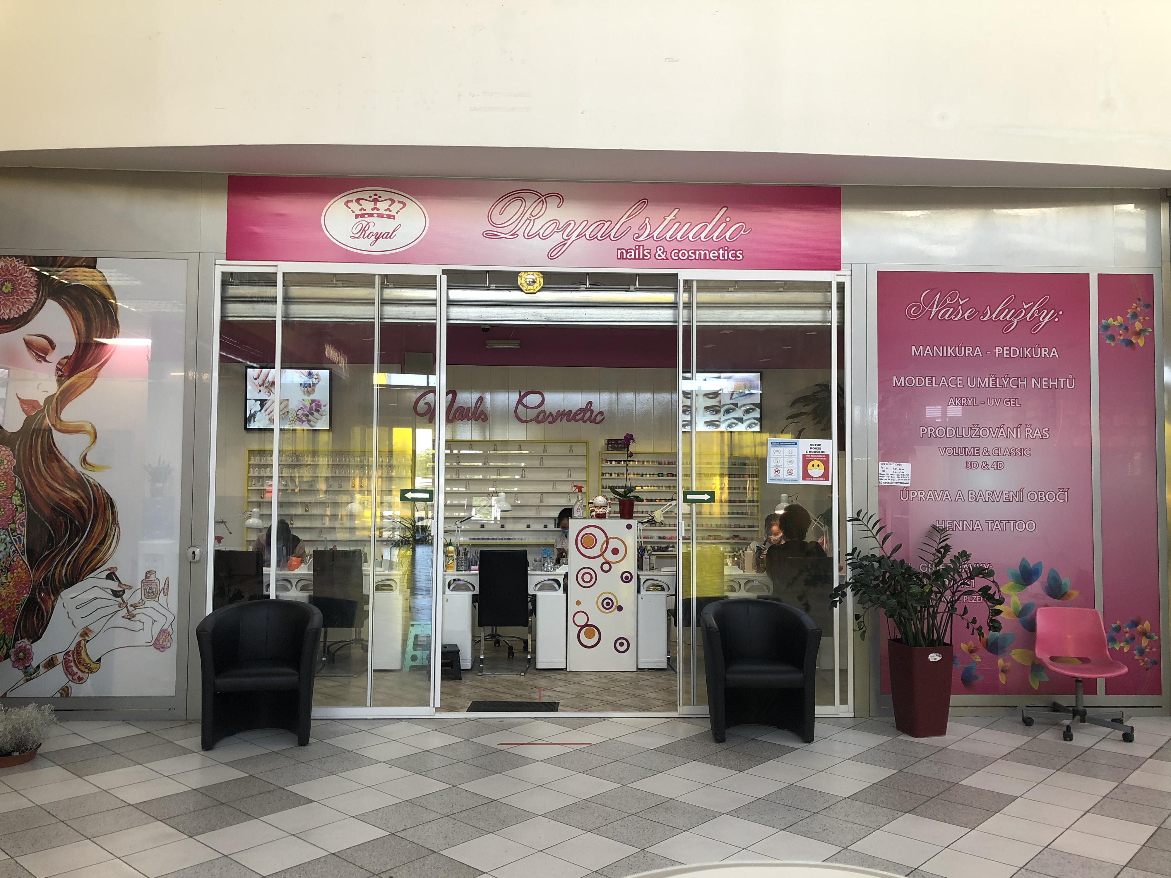Royal Nail nehtové studio foto 4