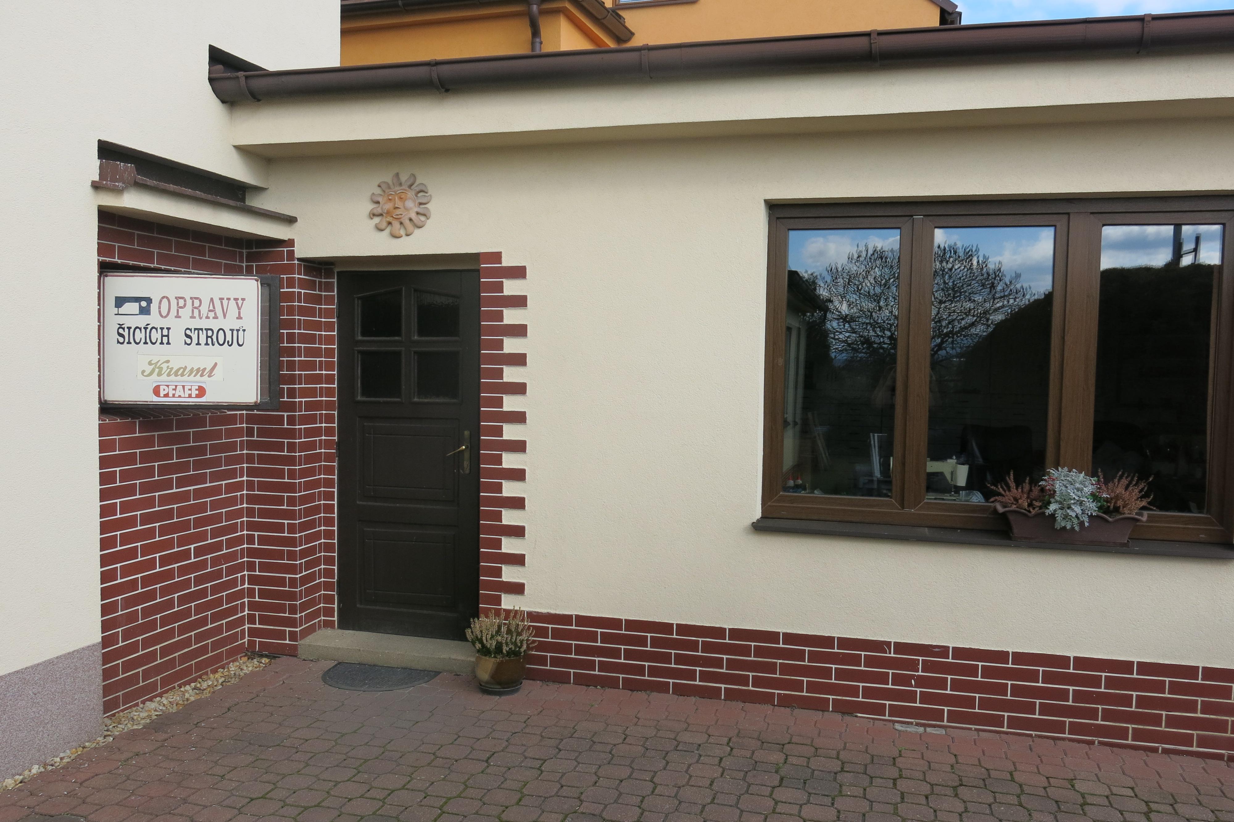 Zdeněk Kraml - opravy šicích strojů foto 2