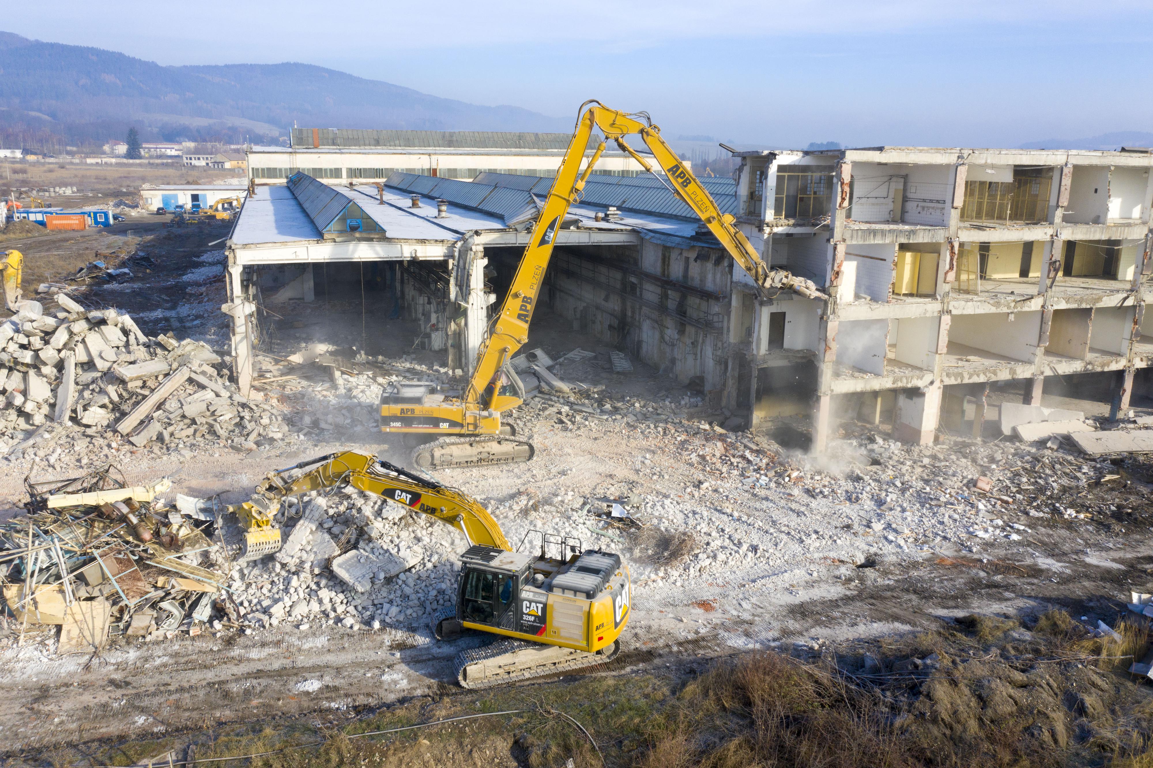 APB - PLZEŇ a.s. - demoliční práce