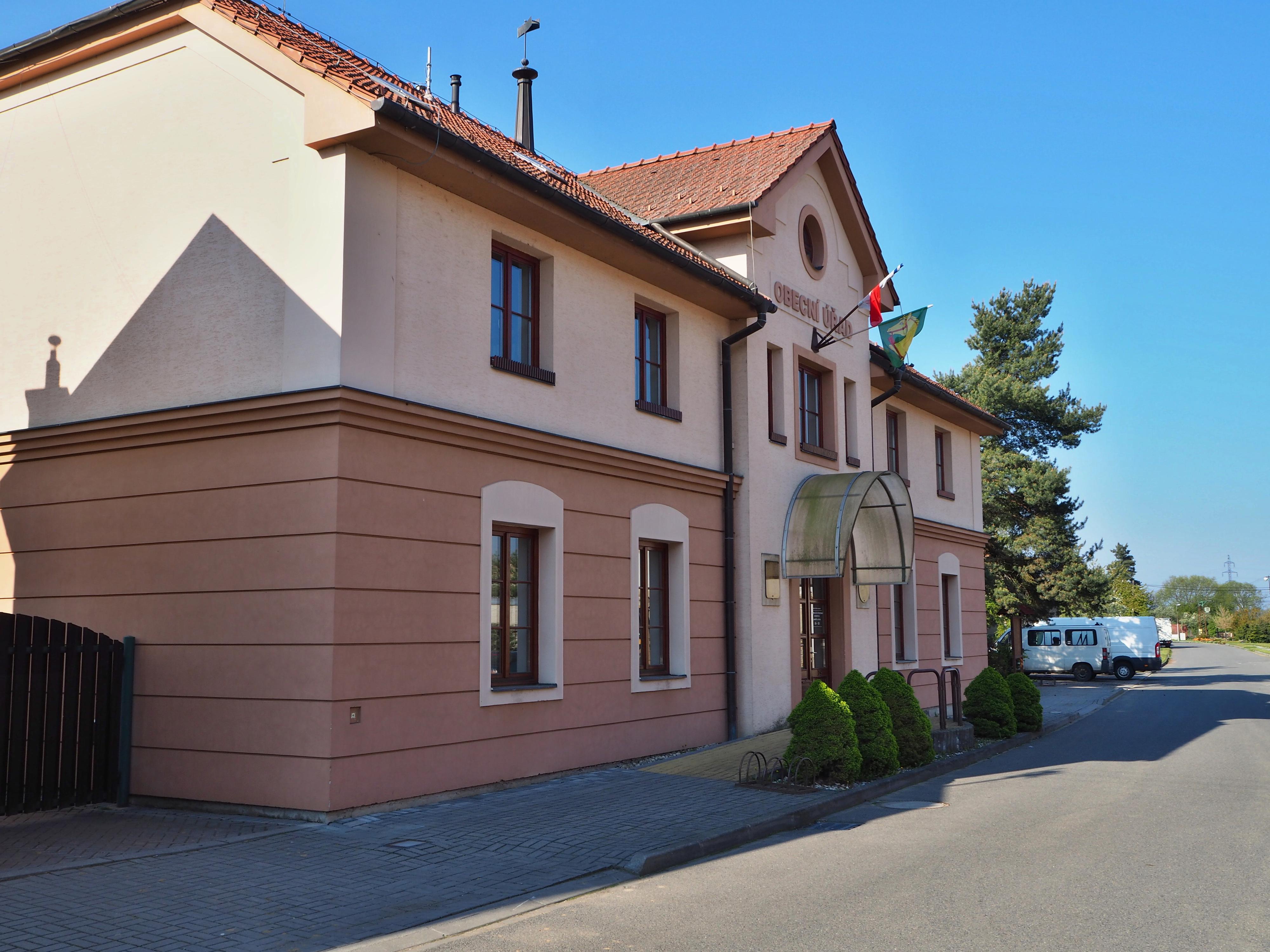 Grygov - obecní úřad foto 2