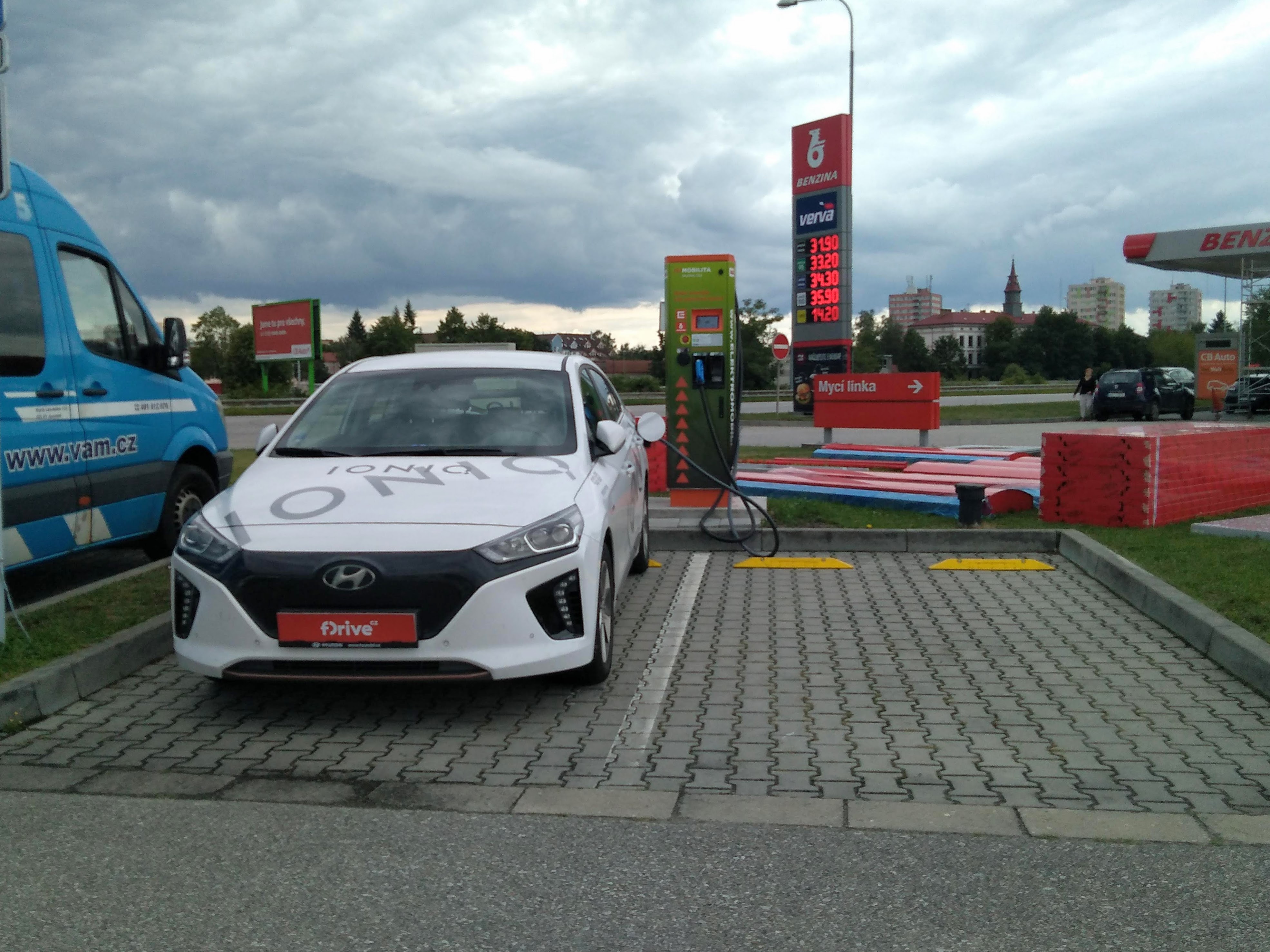 Nabíjecí stanice ČEZ foto 4