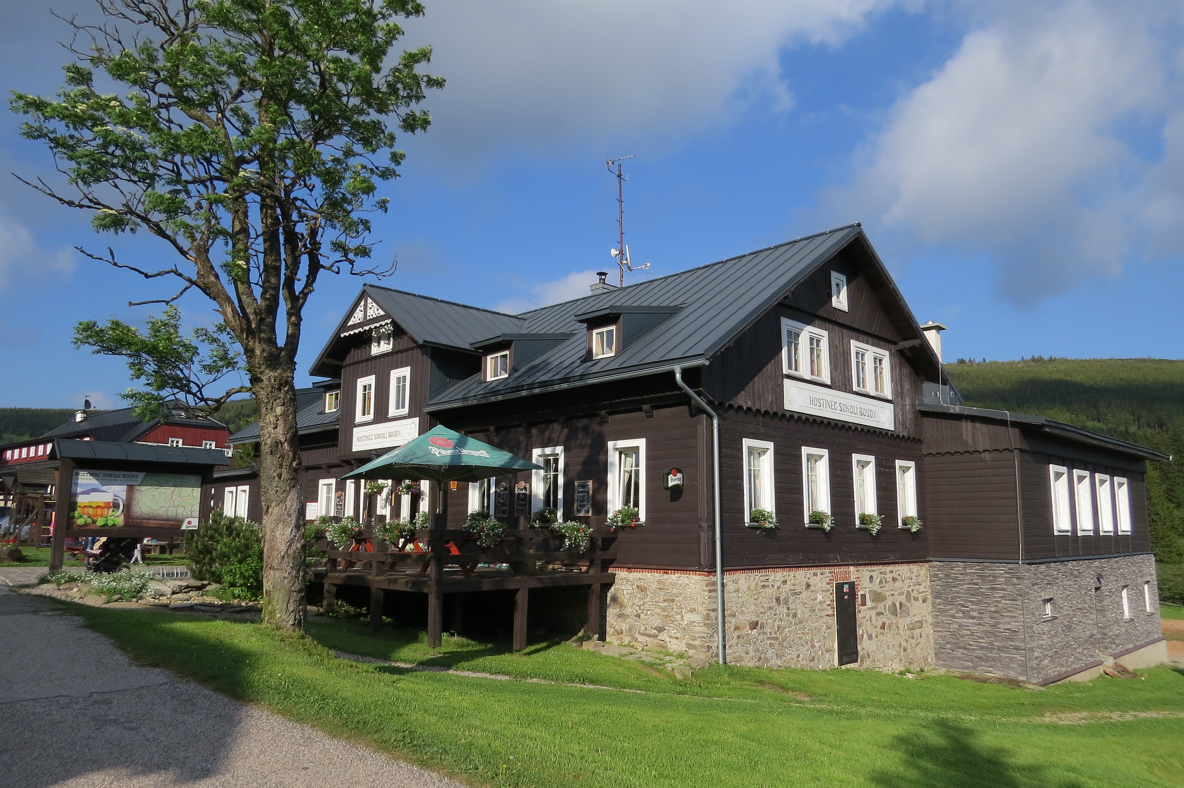 Restaurace Sokolí boudy foto 3