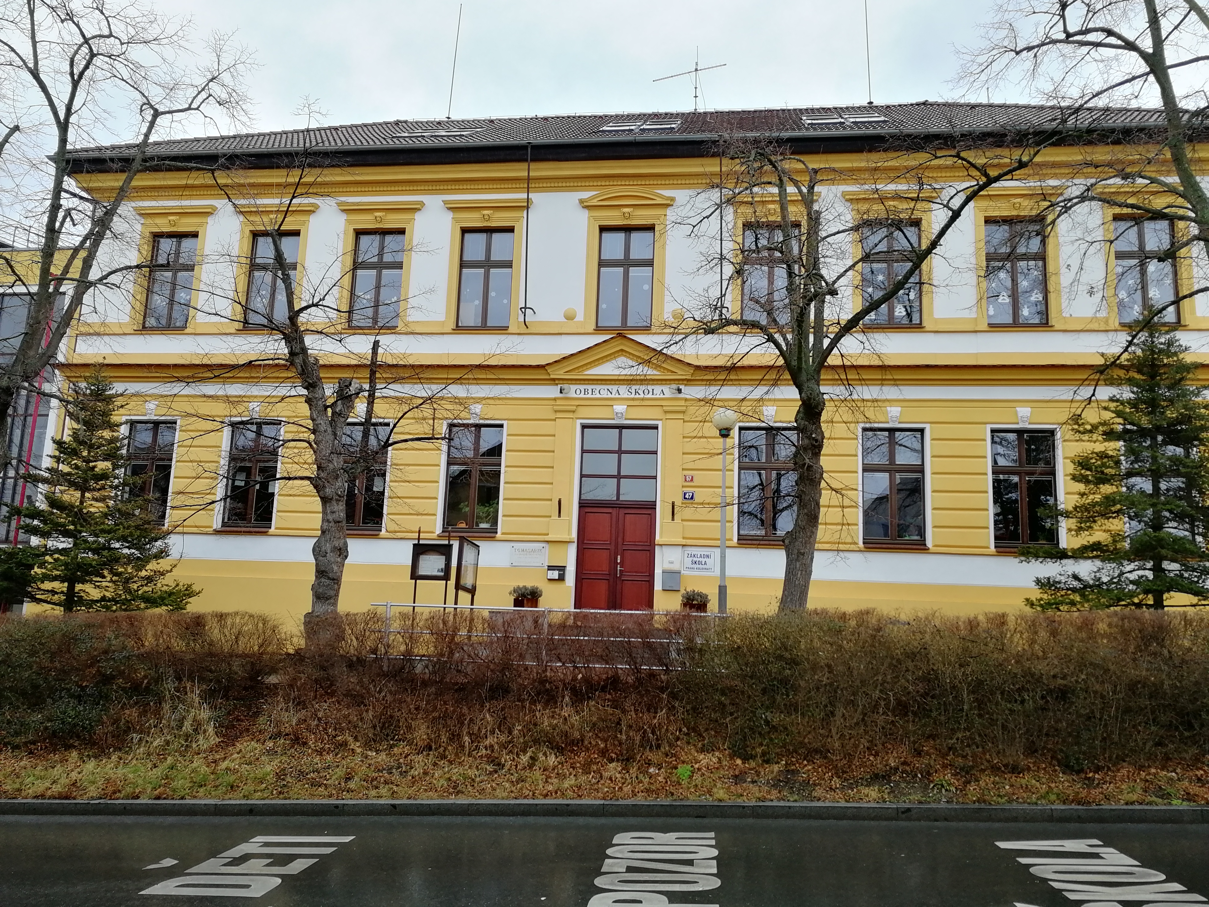 ZŠ Praha-Kolovraty foto 2