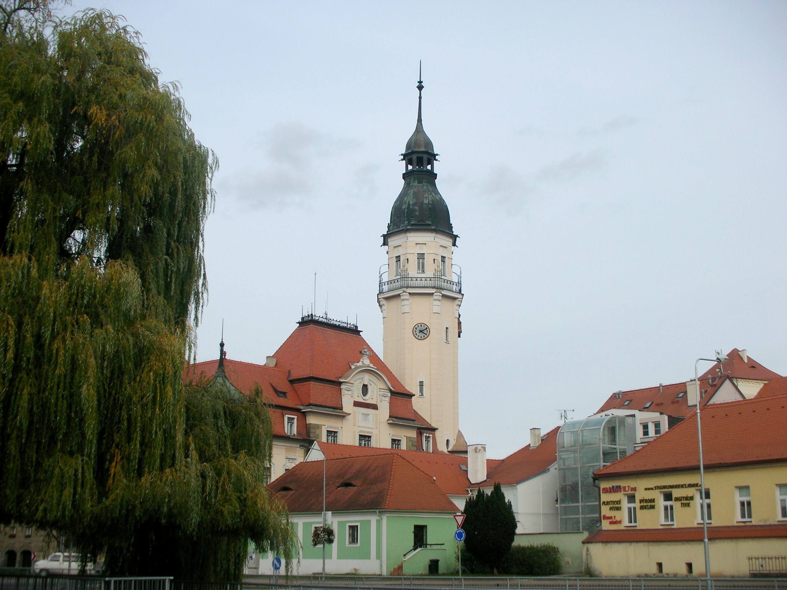 Bílina - městský úřad foto 5