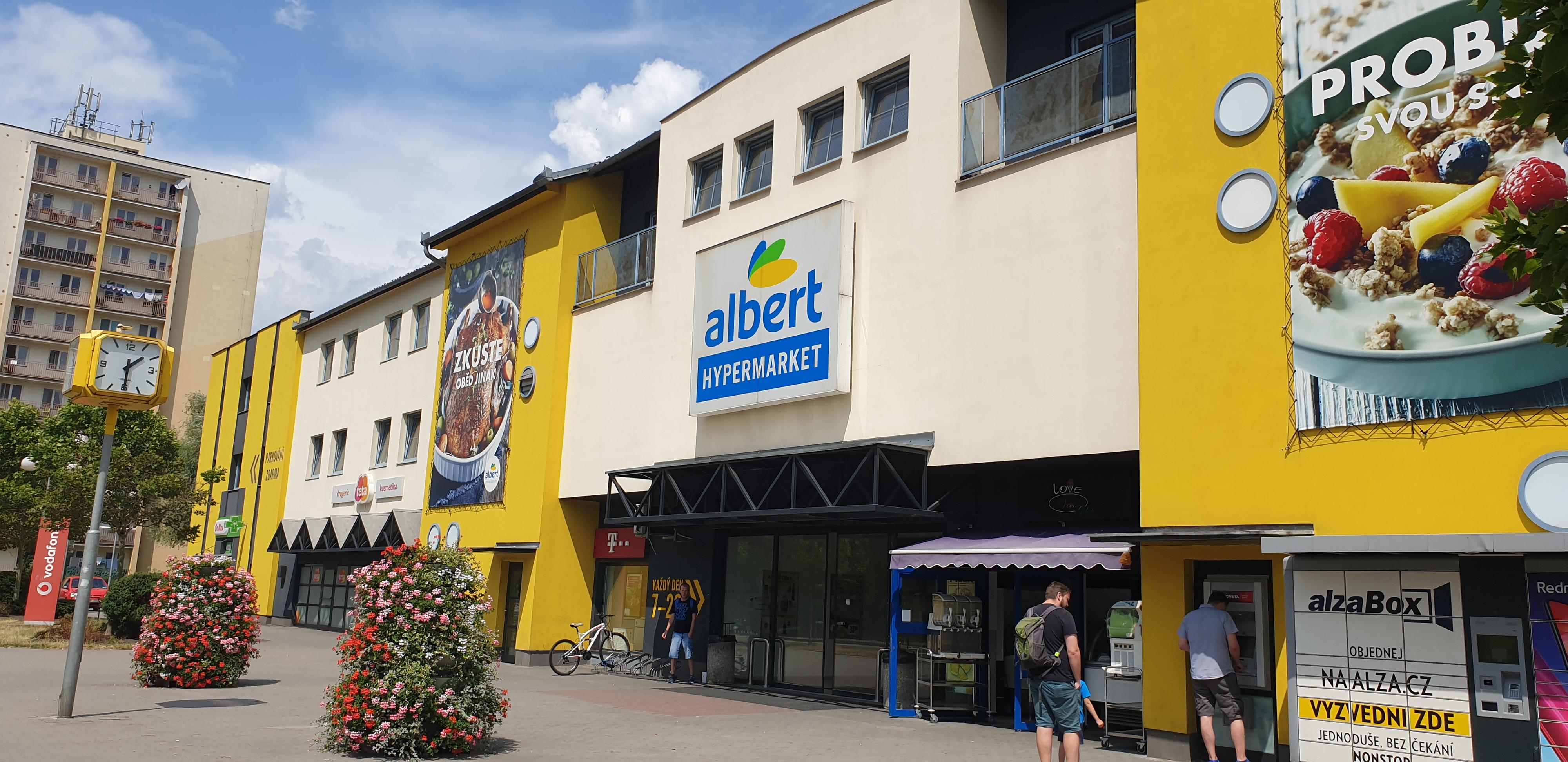 Albert Hypermarket foto 4
