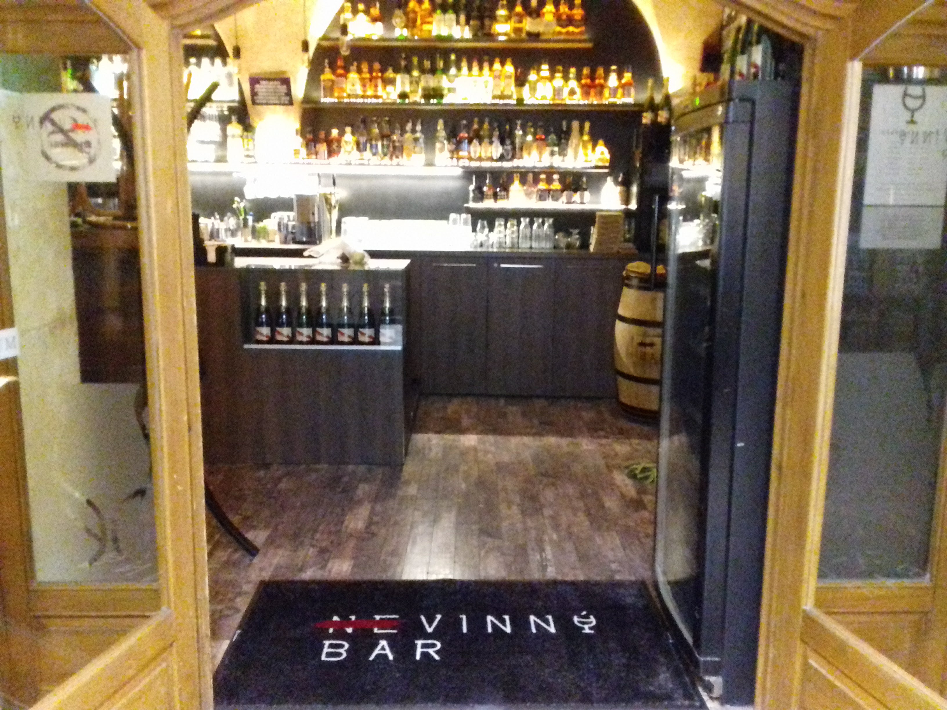 Nevinný Bar foto 6