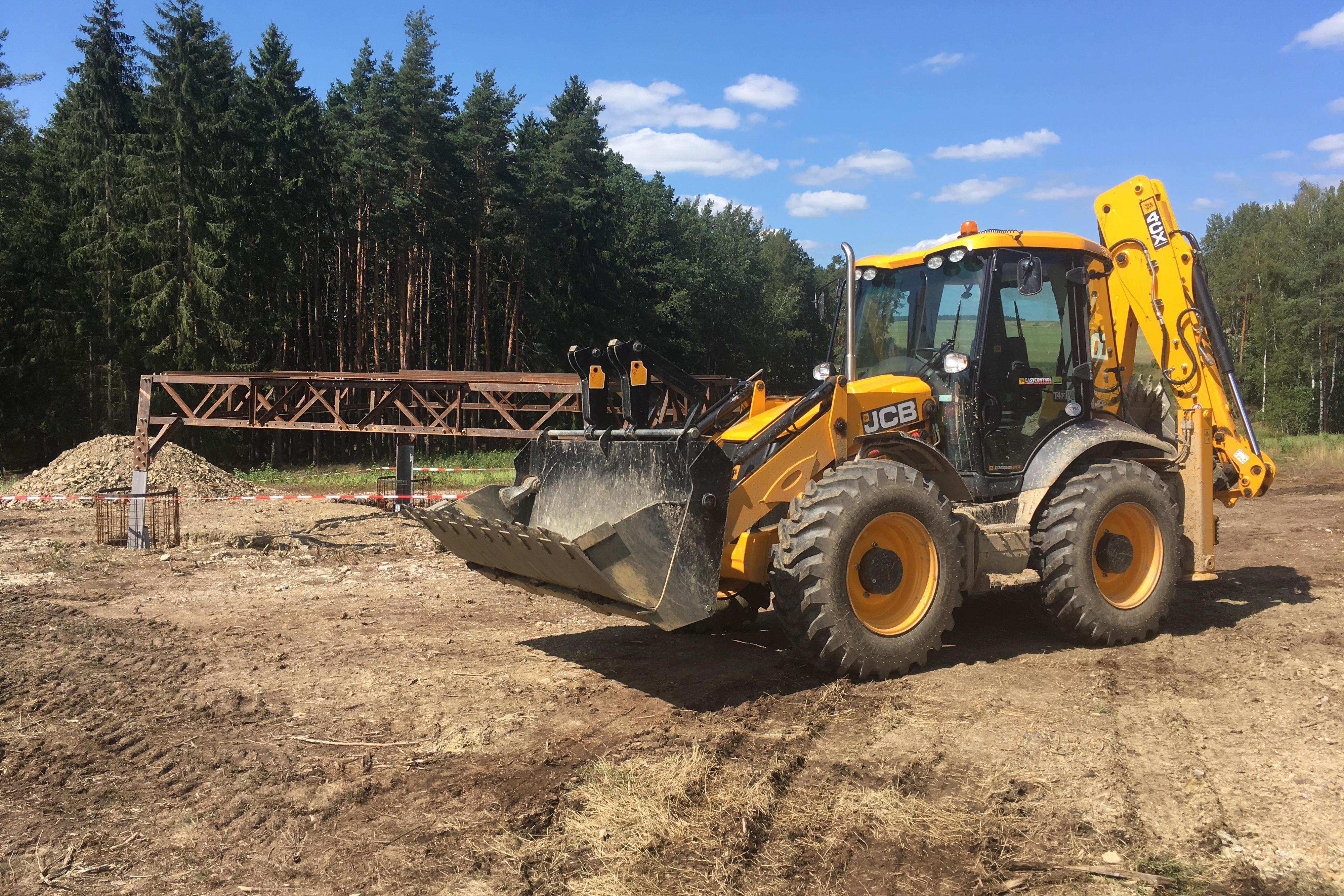 Luboš Jonáš - zemní a stavební práce