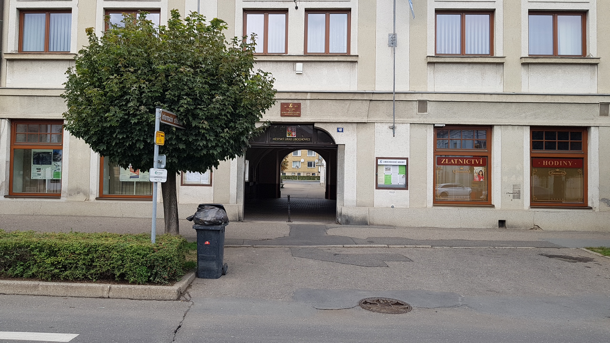 Libochovice - městský úřad foto 4