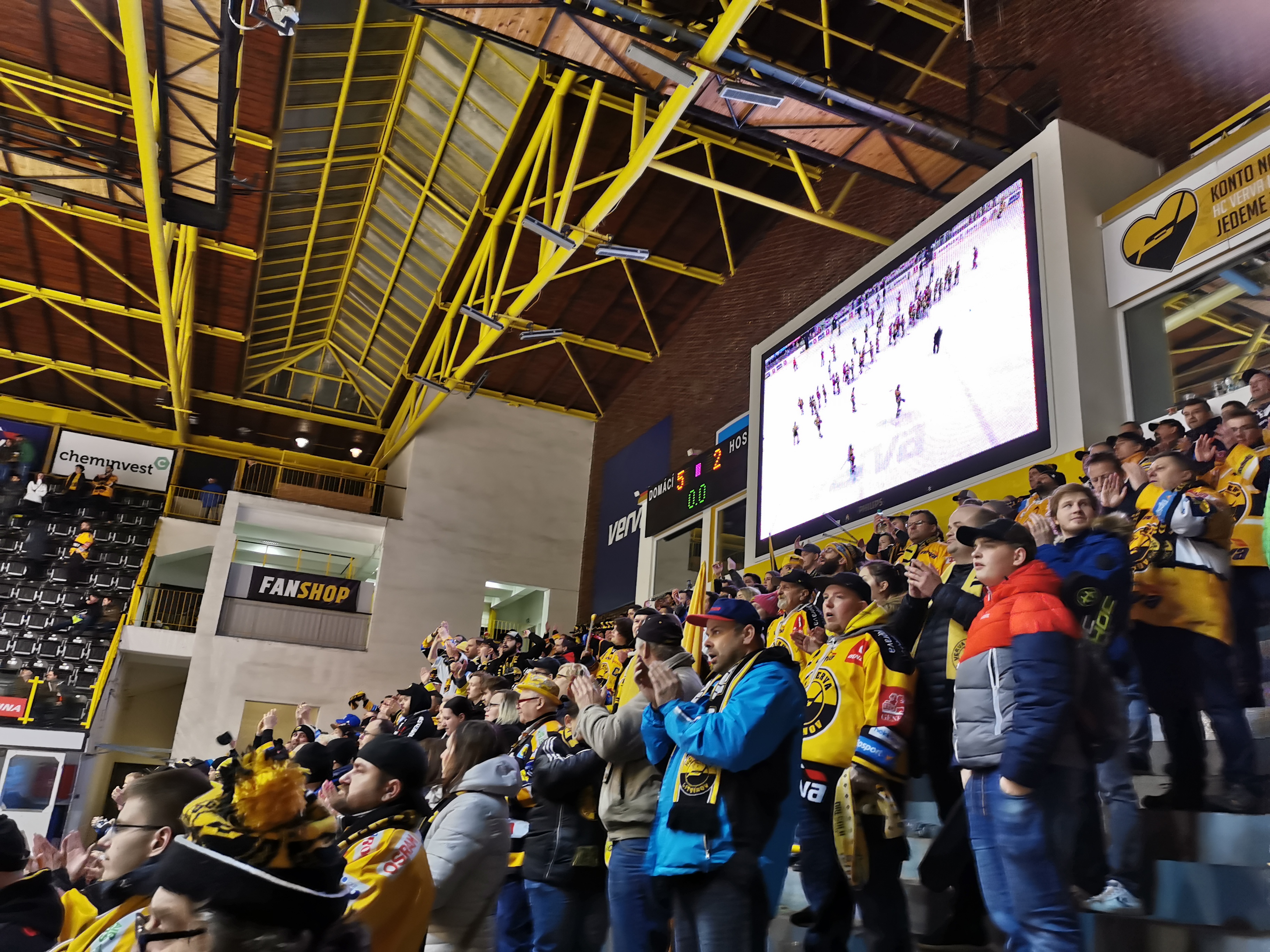 Zimní stadion Ivana Hlinky foto 3