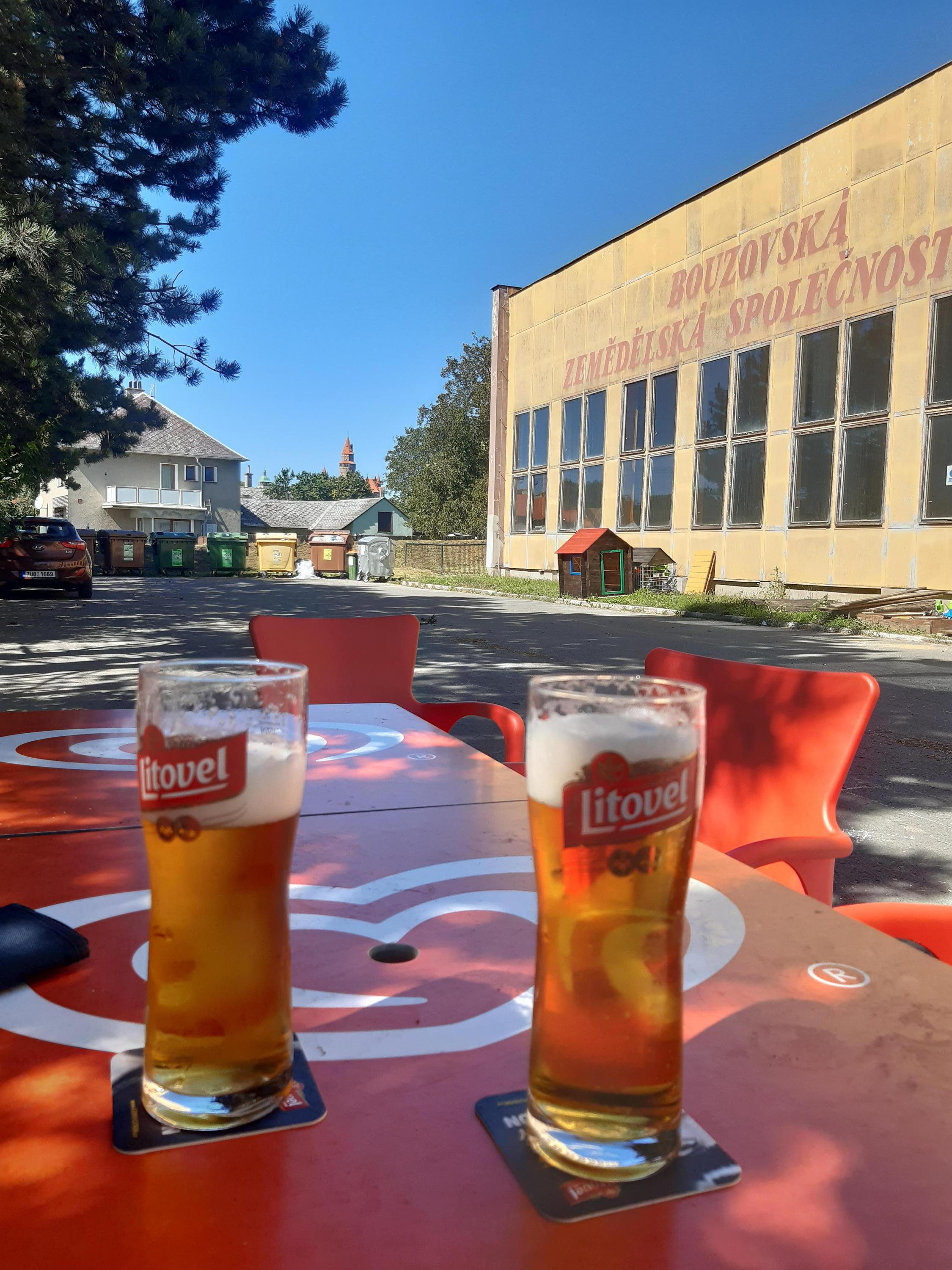 Pivnice U Yettiho foto 2