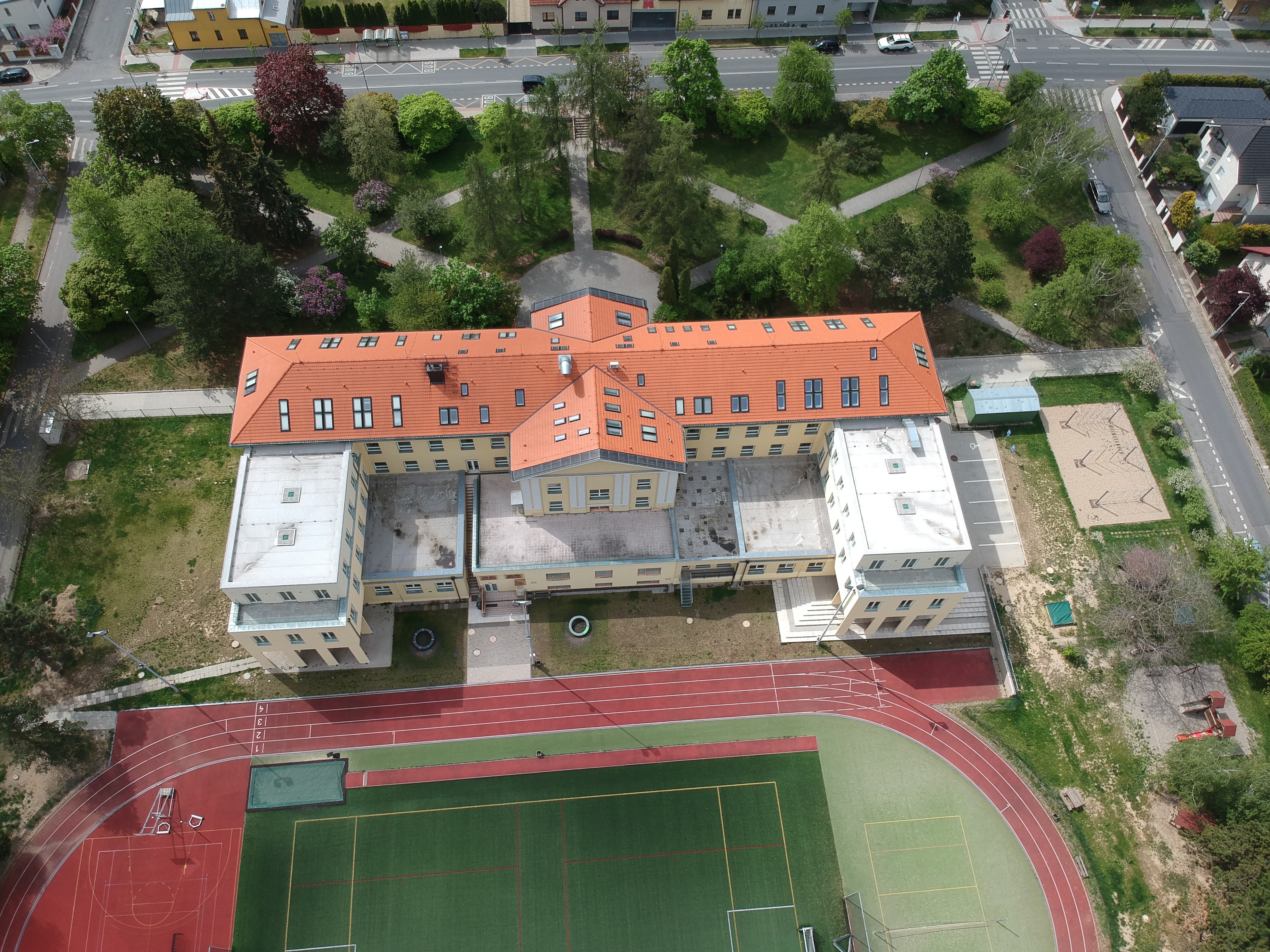 ZŠ Nebušice foto 1