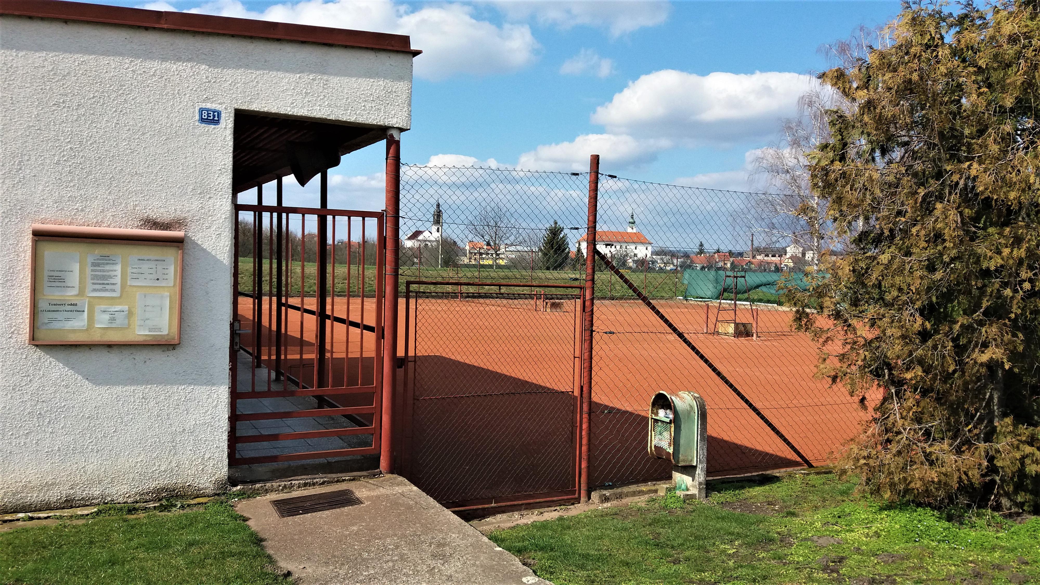 Tenisový oddíl TJ Lokomotiva