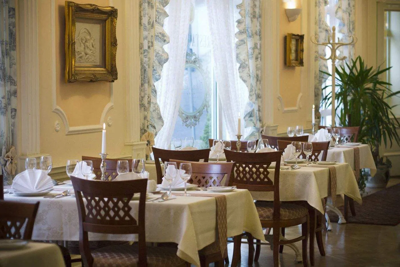 Grand Restaurant foto 2