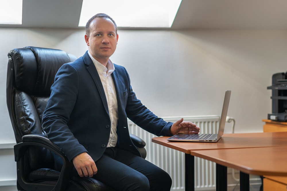 Specialista na hypotéky - Jiří Dostál foto 2