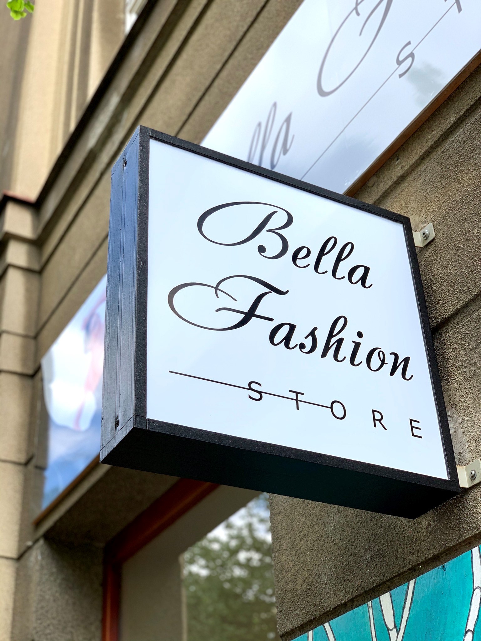 Bella Fashion Store foto 6