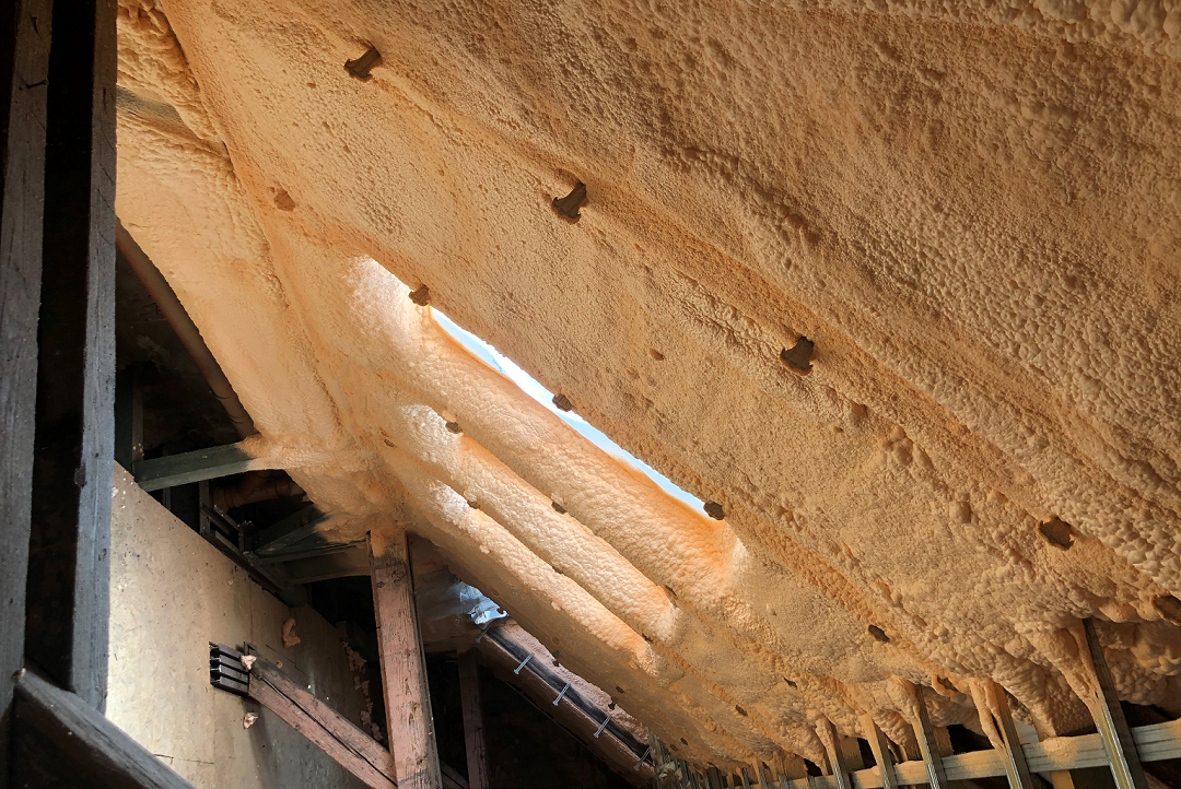 HOME STUDIO - STŘÍKANÁ PĚNOVÁ IZOLACE (HS PĚNOVÁ IZOLACE) foto 3