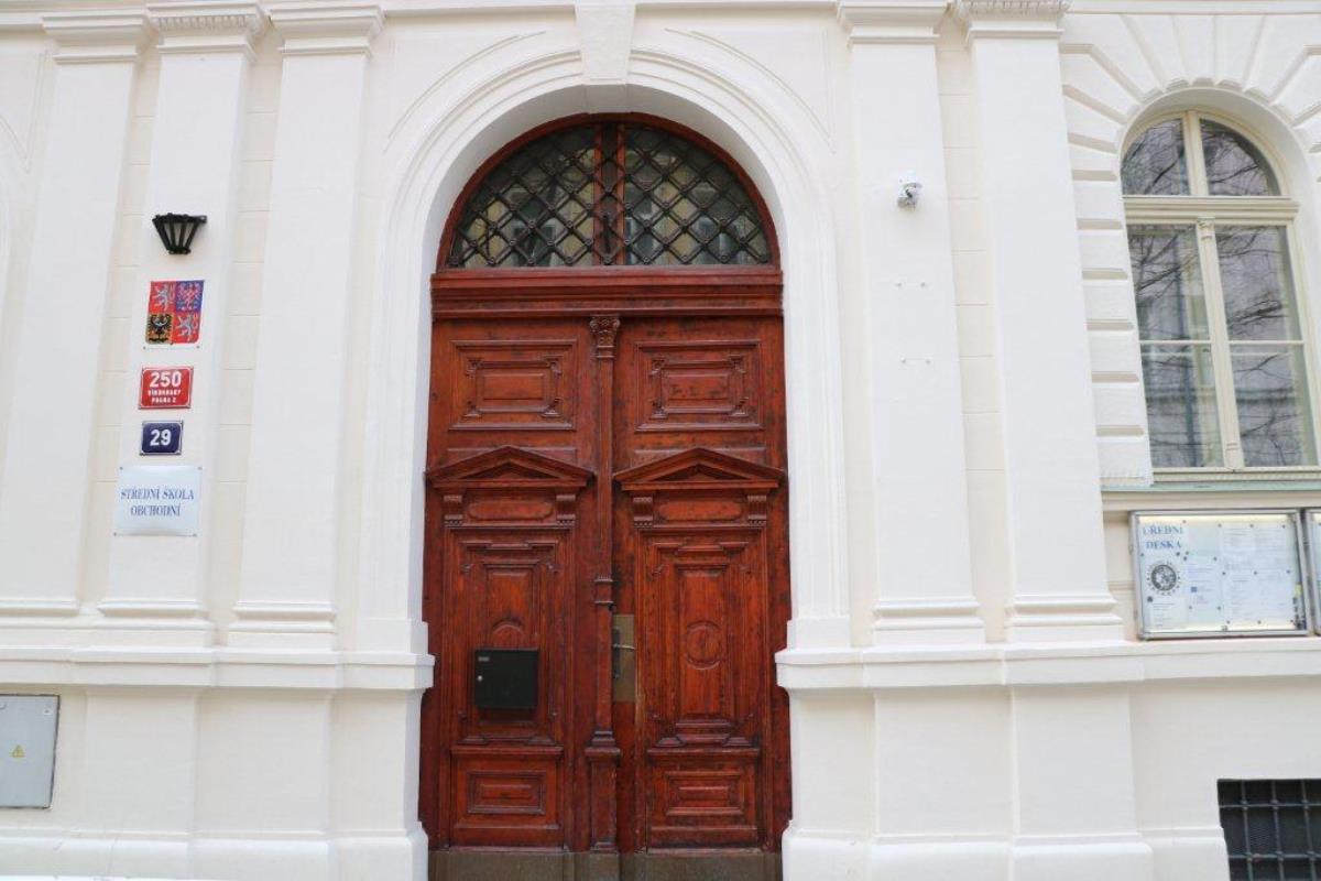 Střední škola obchodní