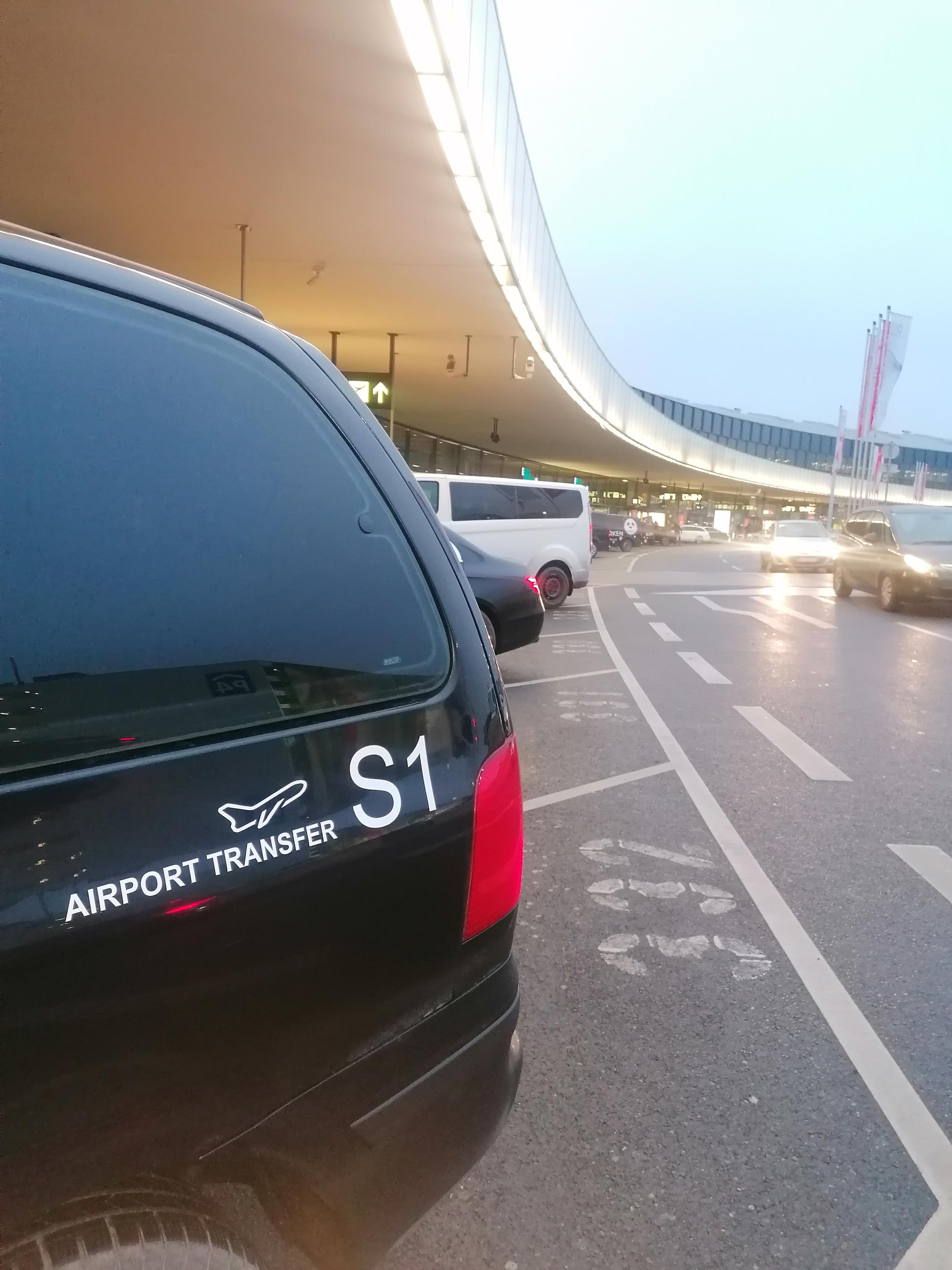 TAXI 24 foto 2