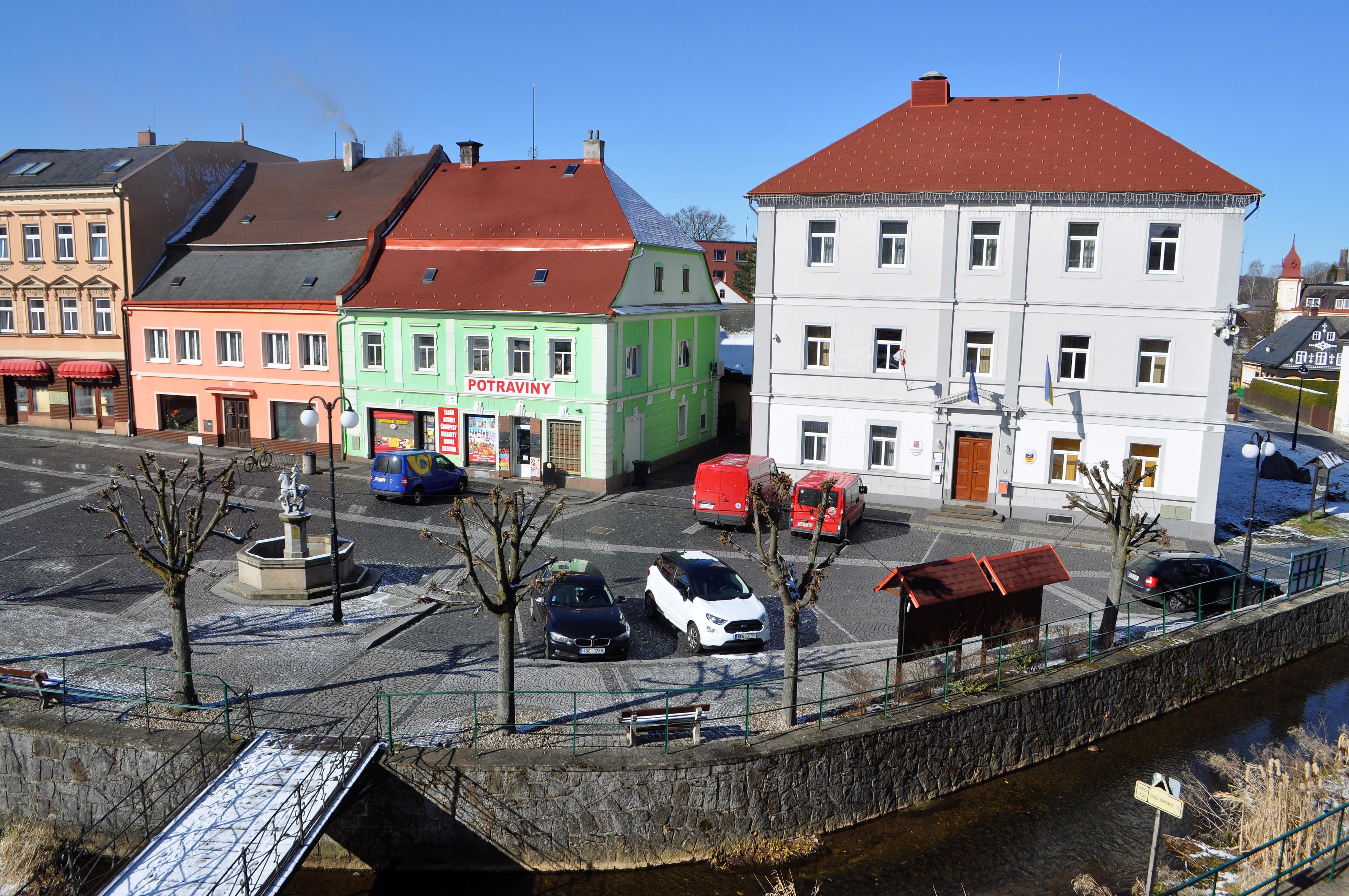 Chřibská - městský úřad foto 3