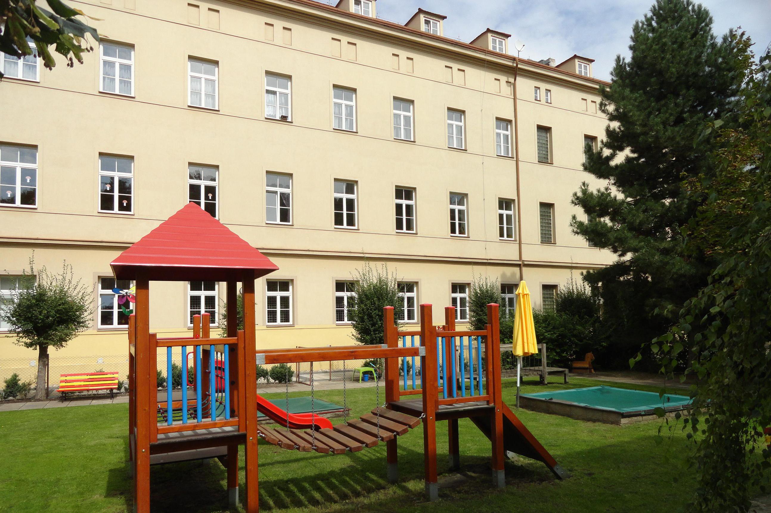 Církevní mateřská škola Laura