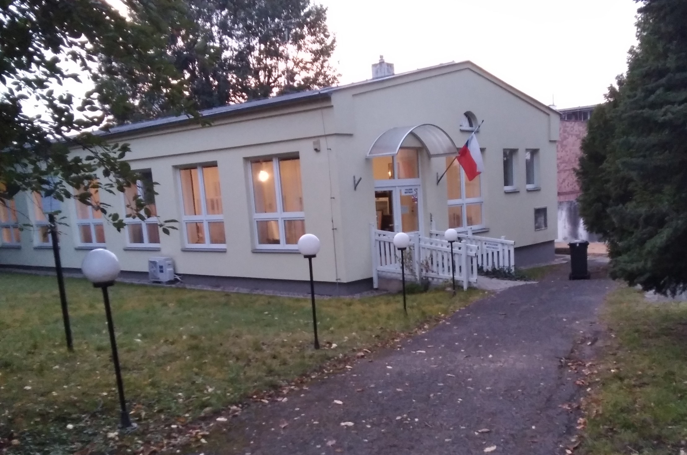 Kavárnička pro seniory foto 3